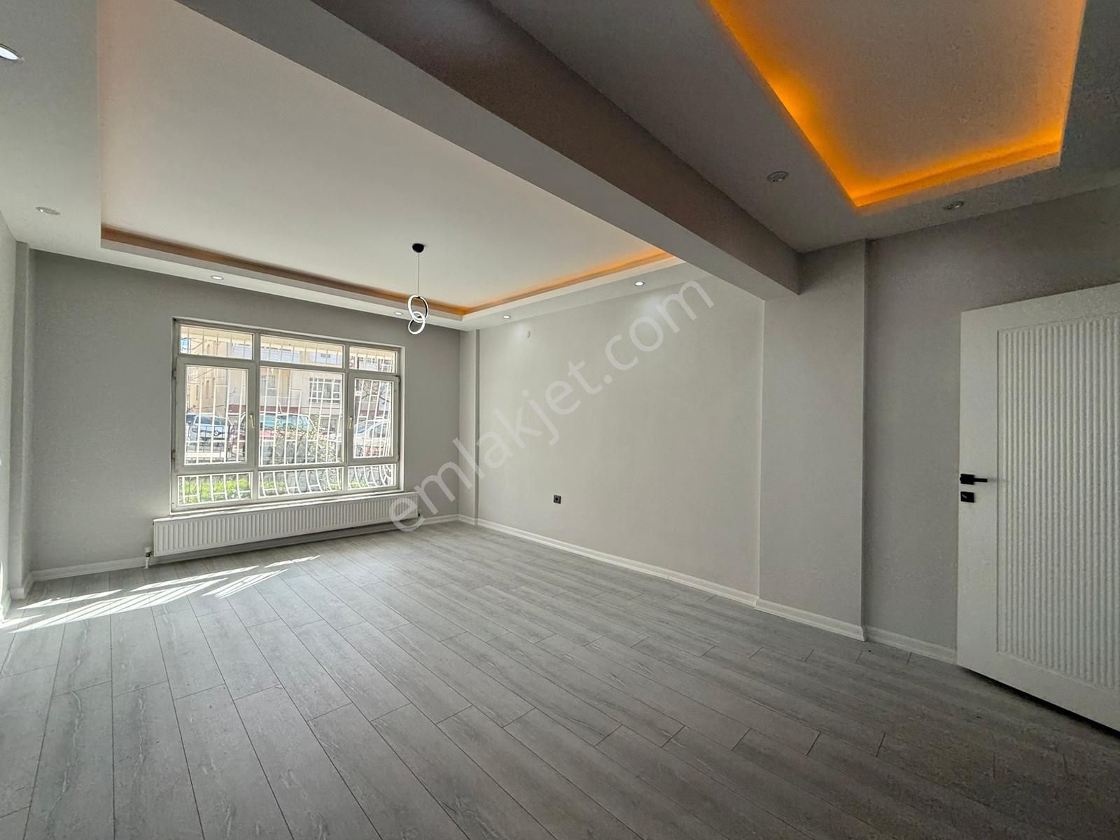 Kariyerden Tepebaşında Merkezde Ultra Yapılı Yüksek Giriş 3+1 Daire - Görsel 8