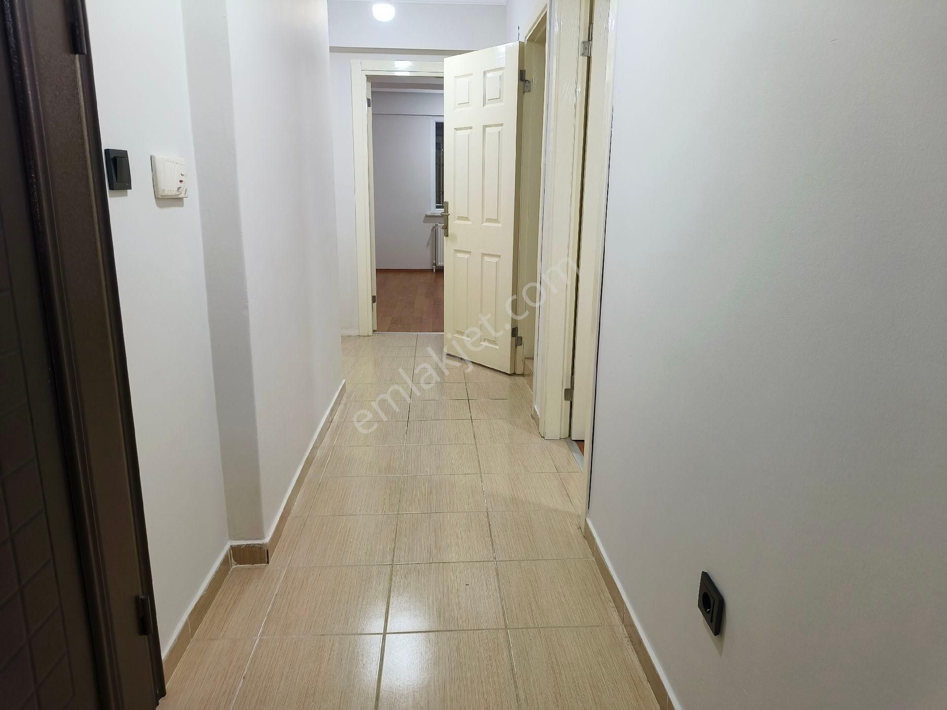 Güneyden Teras Kullanımlı Ayrı Mutfaklı 2+1.80m2 Daire - Görsel 6