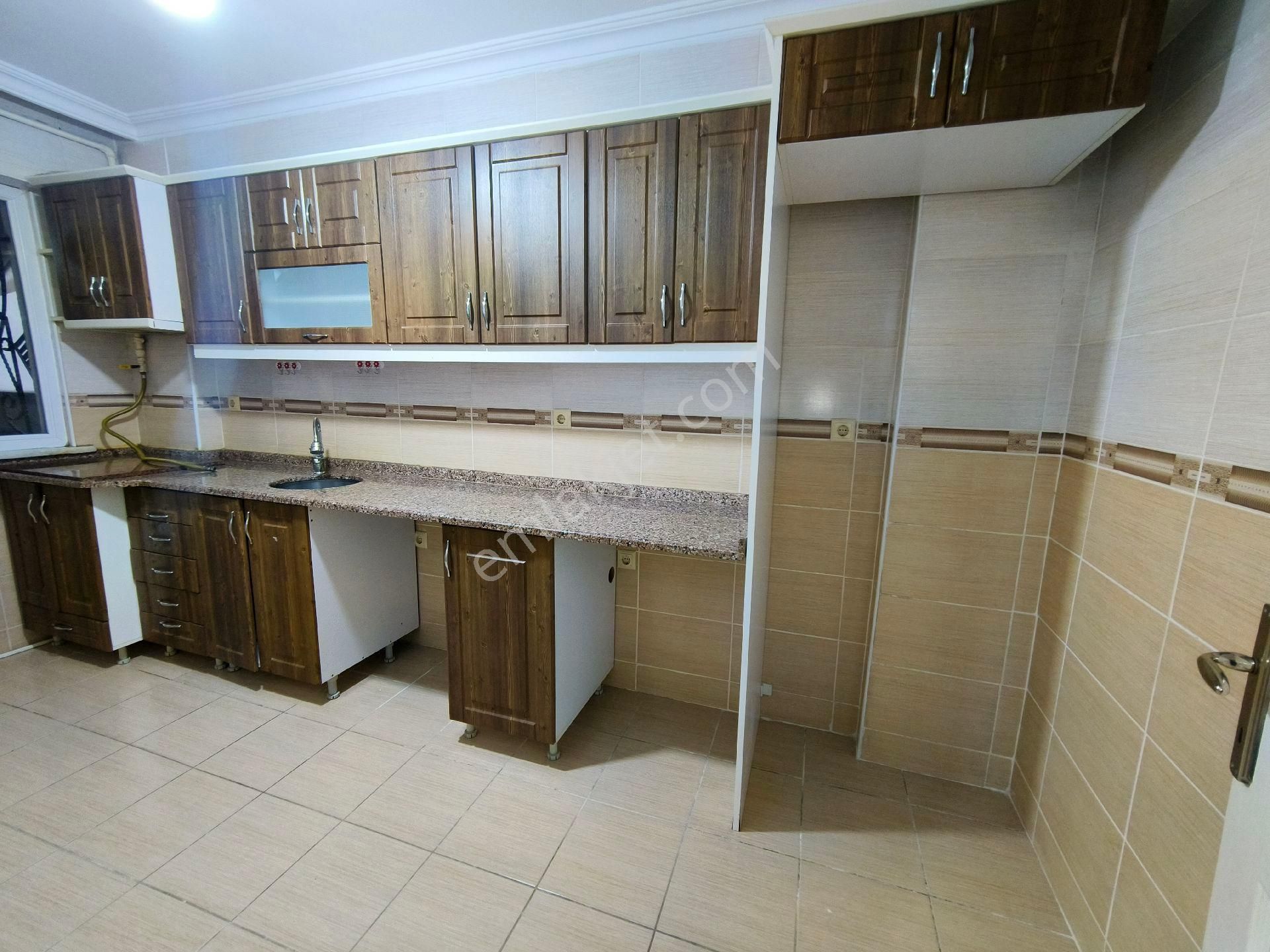 Güneyden Teras Kullanımlı Ayrı Mutfaklı 2+1.80m2 Daire - Görsel 10