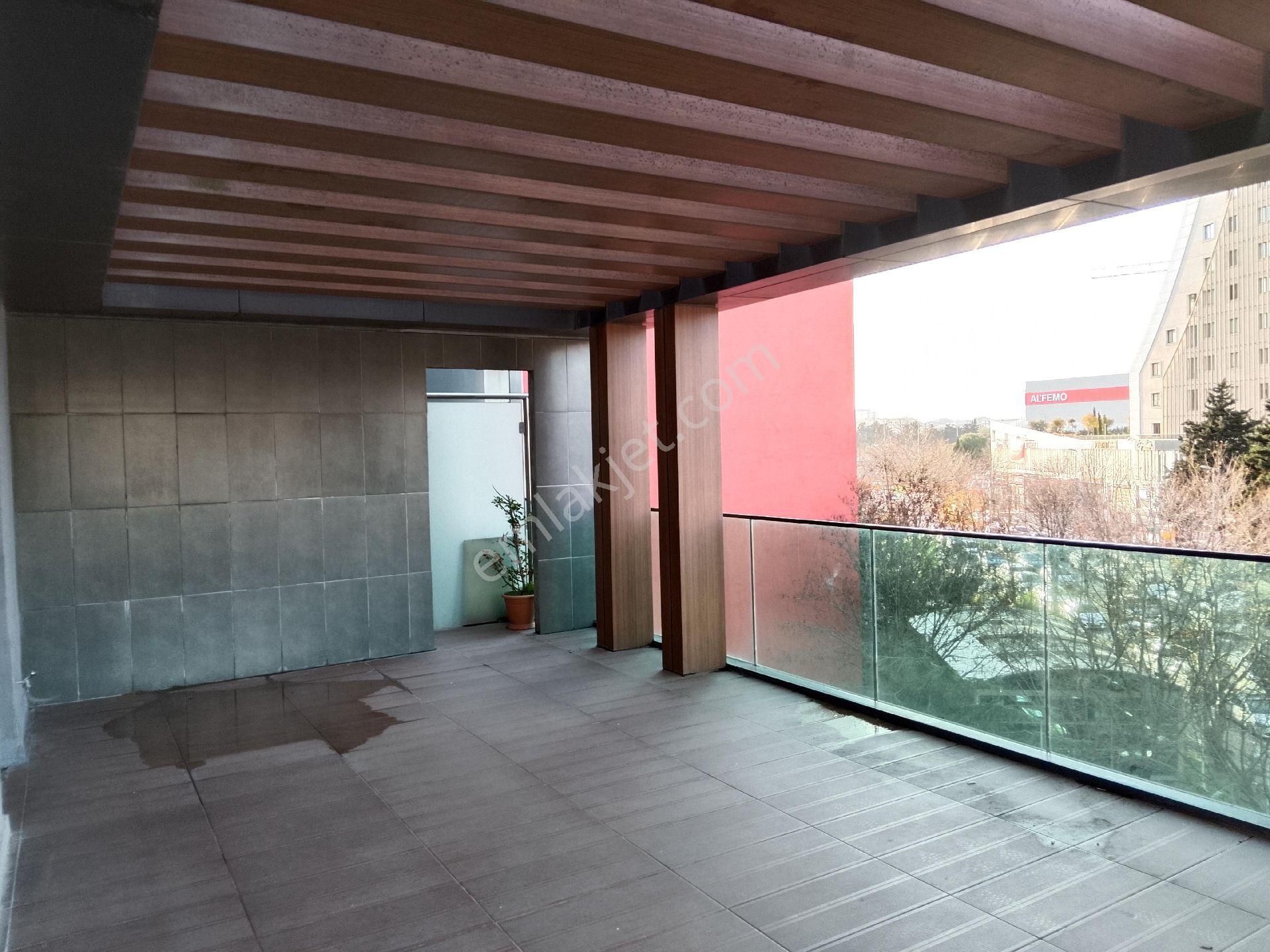 Beylikdüzü 2+1 Amerikan Mutfaklı Kiralık Daire 3 Kat Teraslı 30.000 - Görsel 31