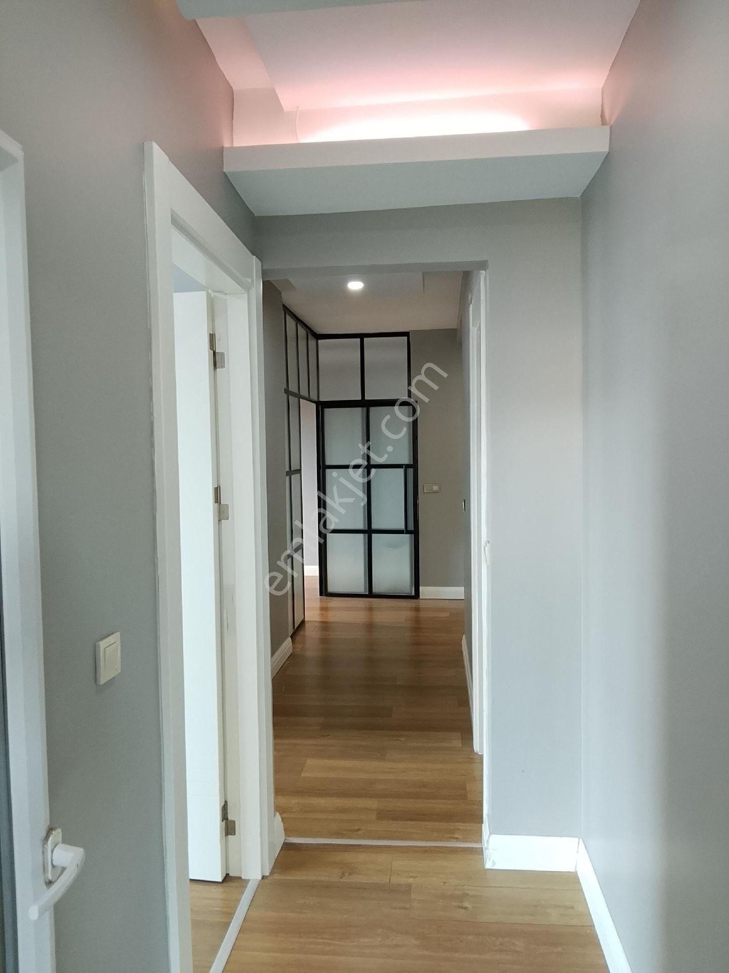 Beylikdüzü 2+1 Amerikan Mutfaklı Kiralık Daire 3 Kat Teraslı 30.000 - Görsel 33