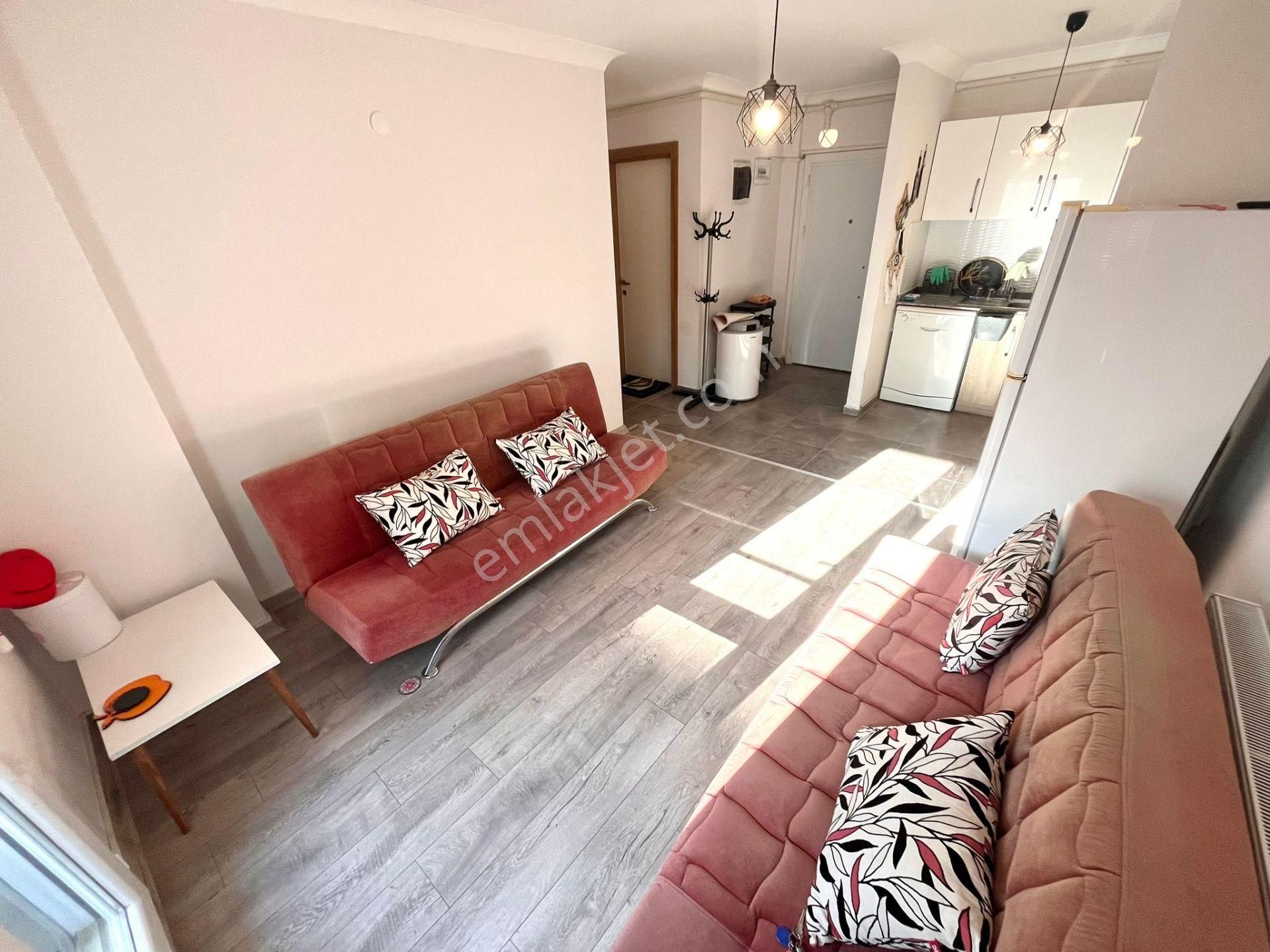 Yetkisi Yüksel'den Kadıköy'de Eşyalı Doğalgazlı Havuzlu 1+1 Satılık Daire - Görsel 25