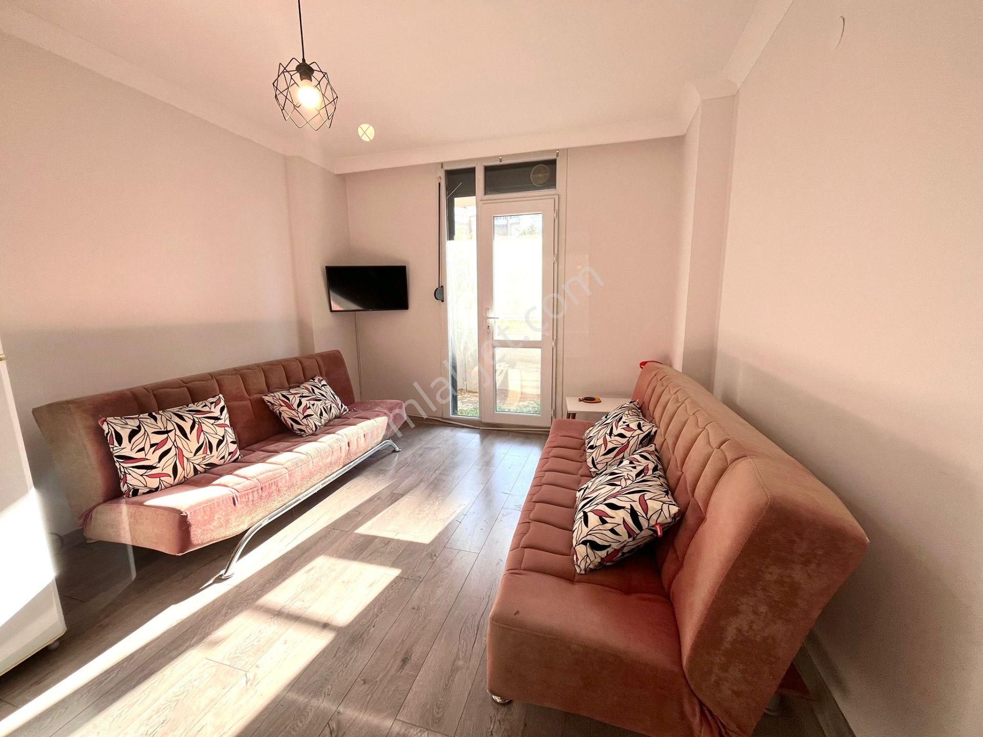 Yetkisi Yüksel'den Kadıköy'de Eşyalı Doğalgazlı Havuzlu 1+1 Satılık Daire - Görsel 22