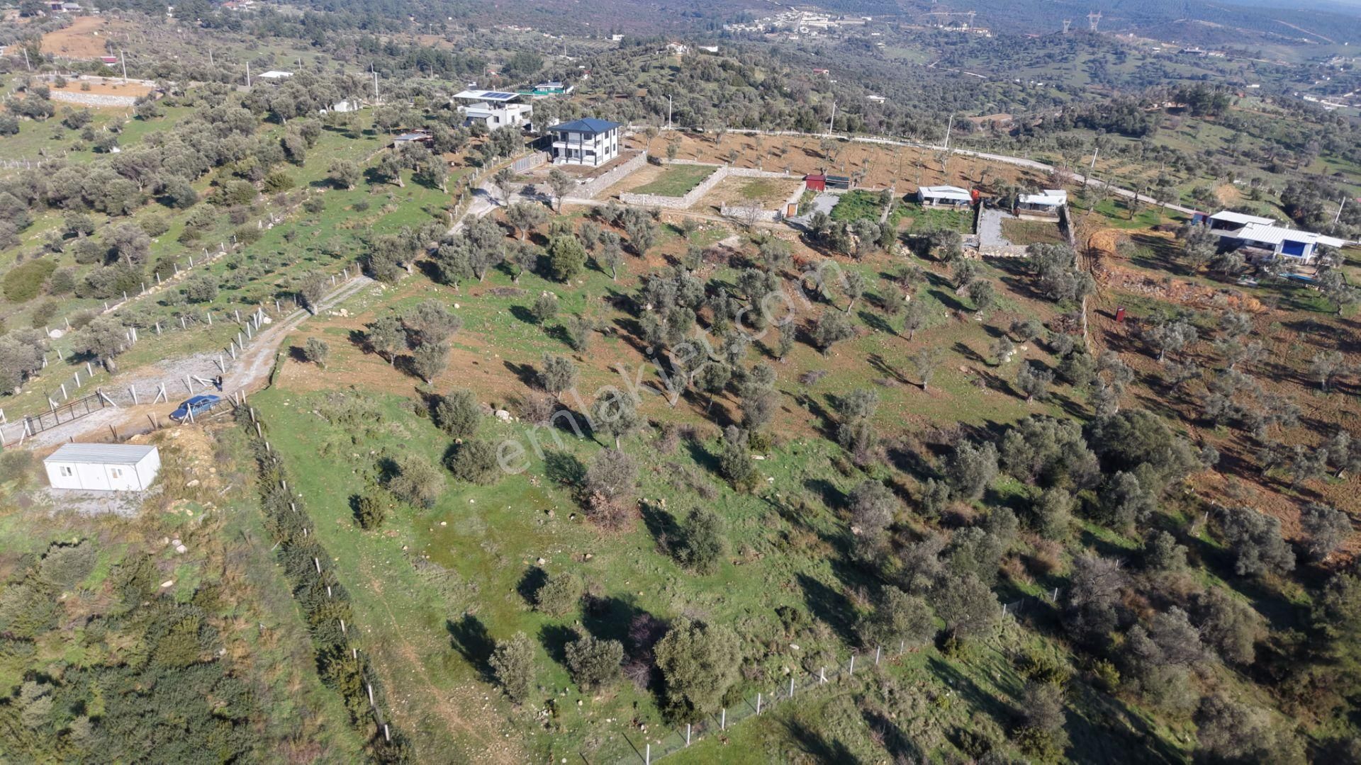 Menderes Akçaköyde Satılık Tektapu 3.160 M2 Full Manzaralı Yatırımlık Arazi - Görsel 4