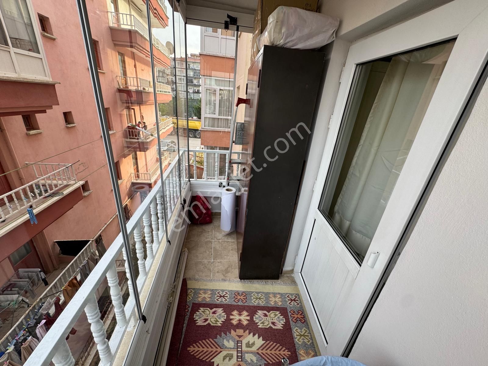 Ufuktepe Mahallesinde Katta Full Yapılı Asansörlü 2+1 - Görsel 20