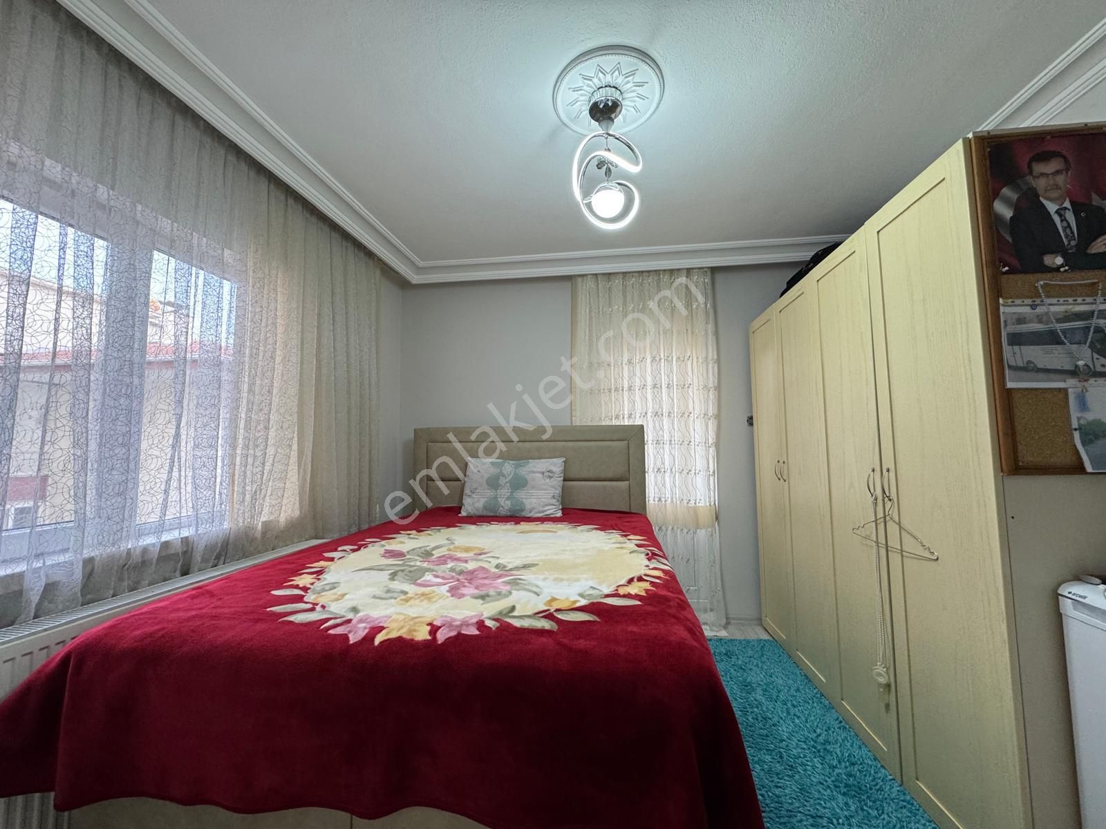 Ufuktepe Mahallesinde Katta Full Yapılı Asansörlü 2+1 - Görsel 10