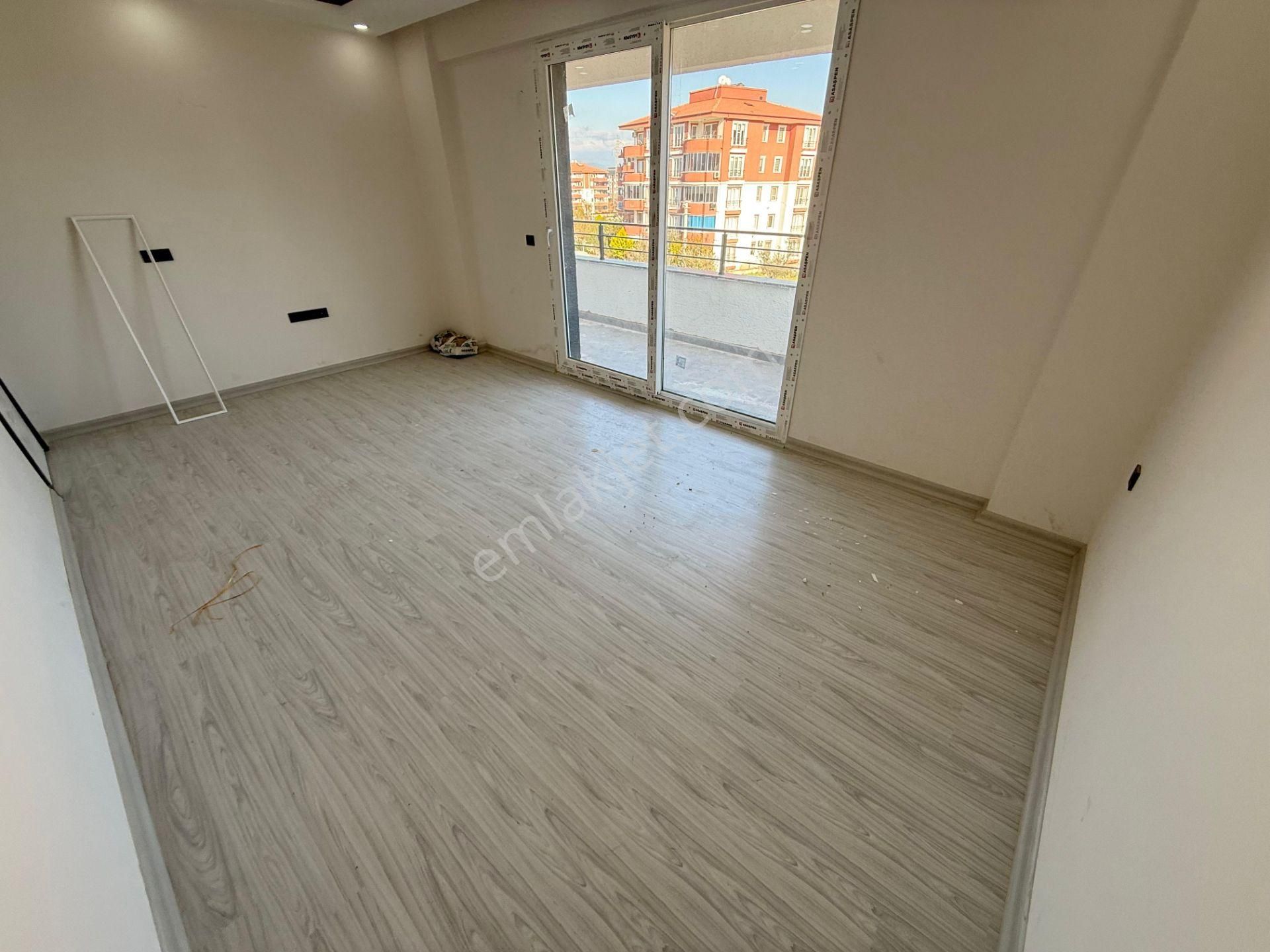 ▓yüksel'den Burhaniye'de Ayrı Mutfaklı Ebeveyn Banyolu 2+1 Daire - Görsel 9