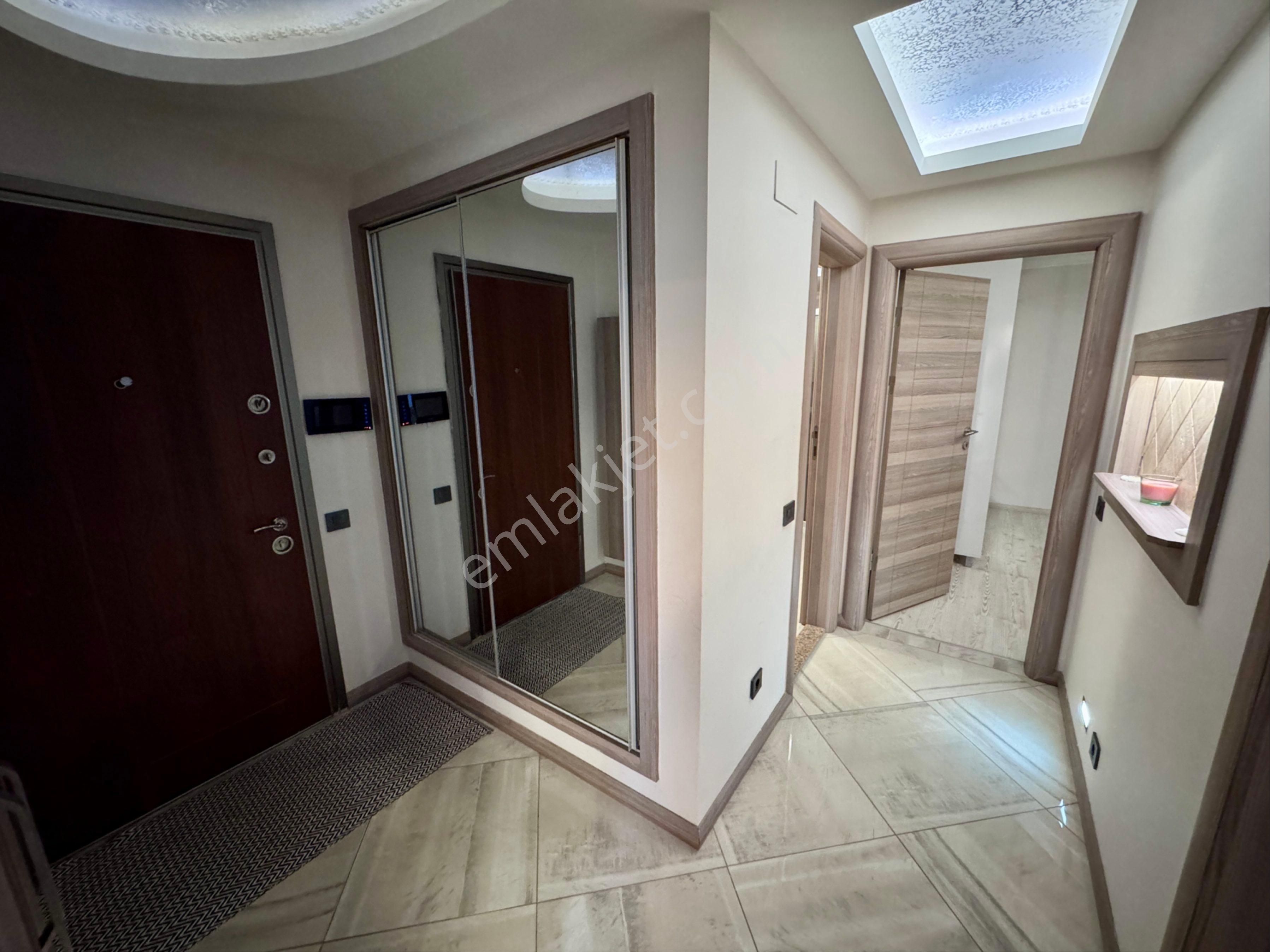 Kuşadası Ege Mahallesi Trend Royal 2 De Bahçe Katı 2+1 Daire - Görsel 22