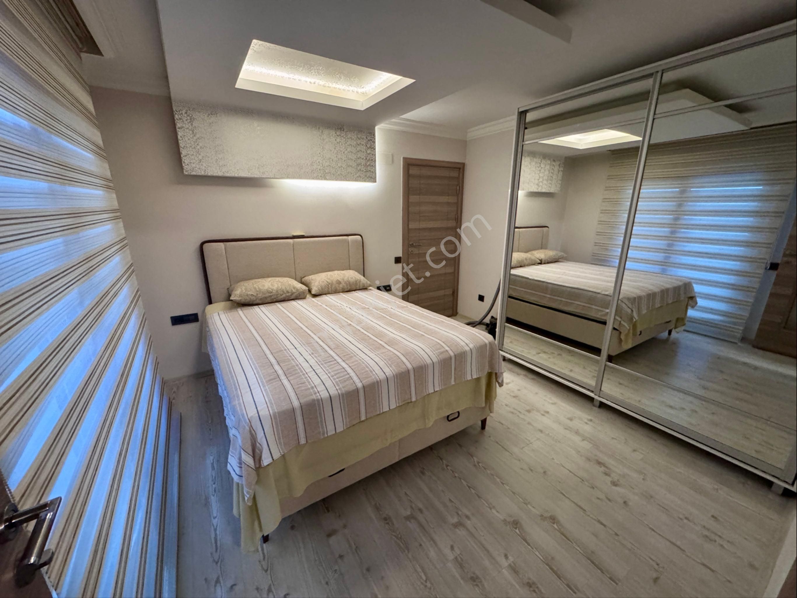 Kuşadası Ege Mahallesi Trend Royal 2 De Bahçe Katı 2+1 Daire - Görsel 15