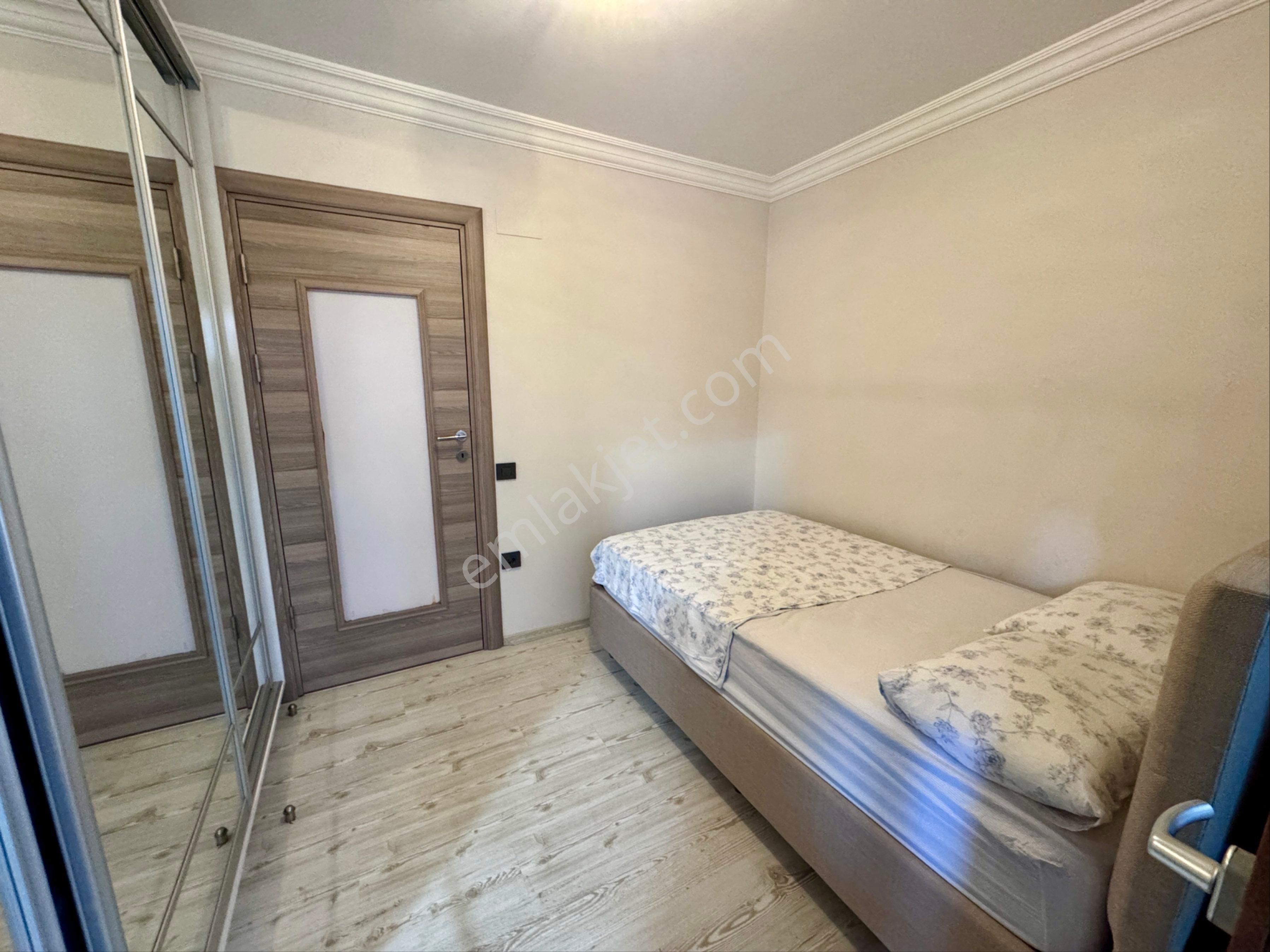 Kuşadası Ege Mahallesi Trend Royal 2 De Bahçe Katı 2+1 Daire - Görsel 20