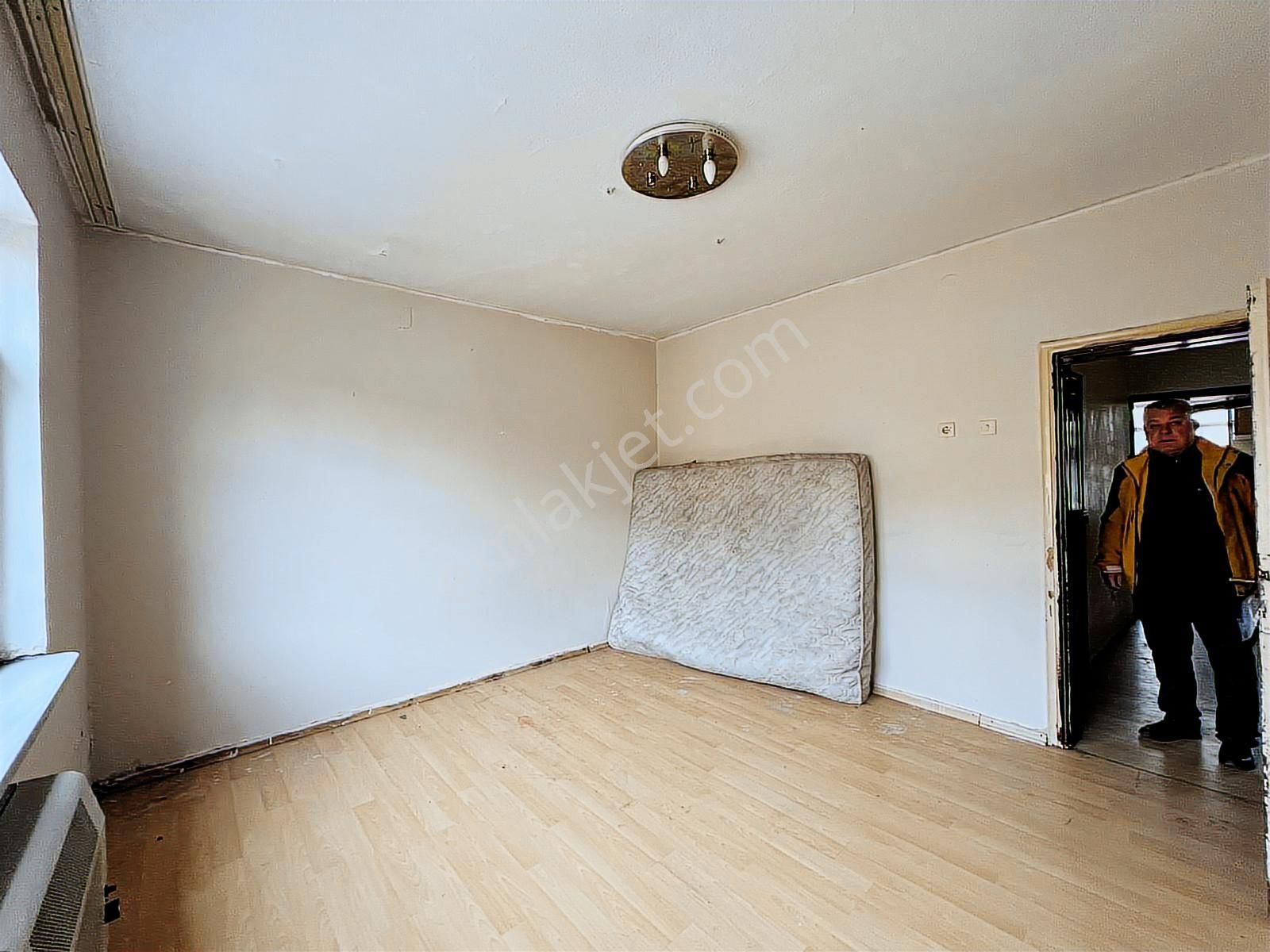 Küçükbalıklıda Komple Satılık Bina | Her Kat 2+1 | Ayrı Ruhsat - Görsel 8