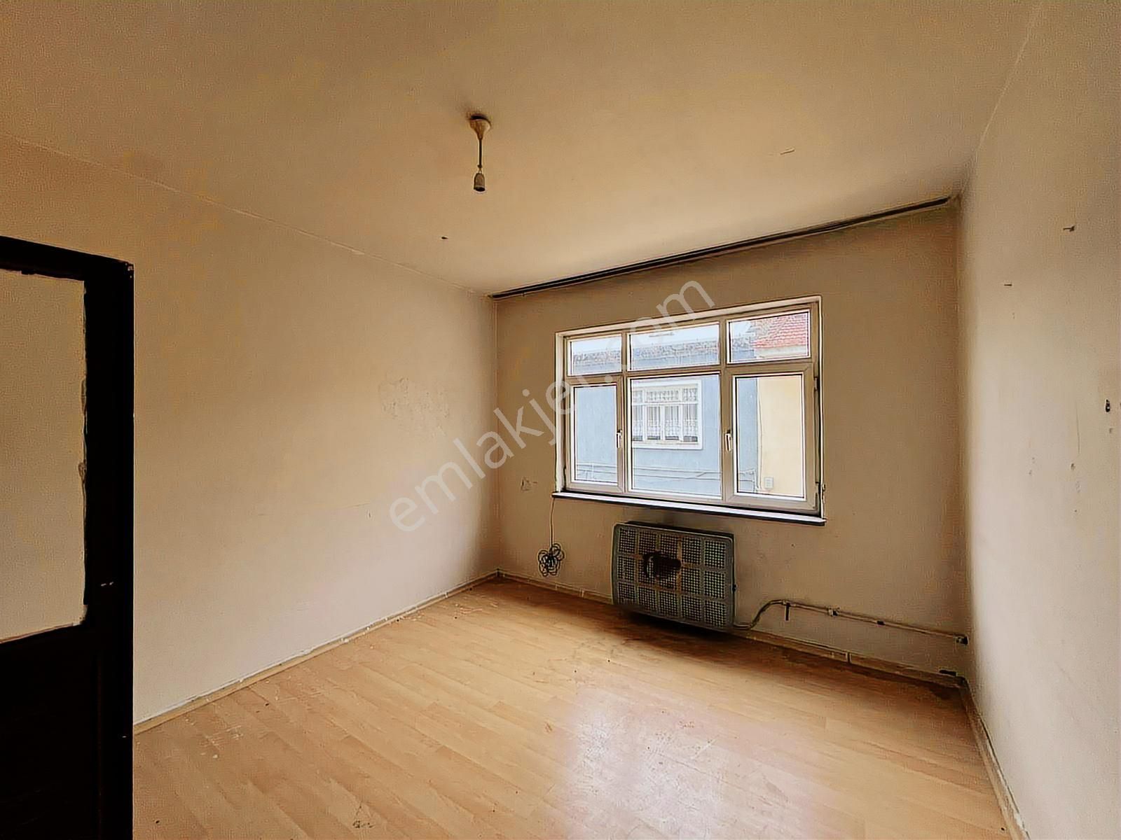 Küçükbalıklıda Komple Satılık Bina | Her Kat 2+1 | Ayrı Ruhsat - Görsel 2