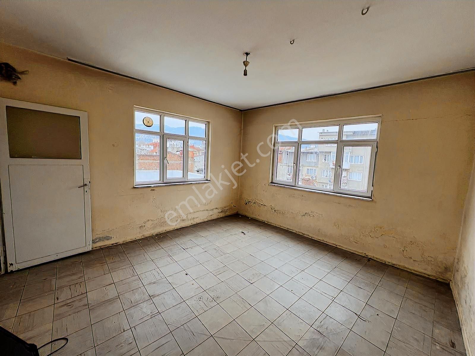 Küçükbalıklıda Komple Satılık Bina | Her Kat 2+1 | Ayrı Ruhsat - Görsel 17