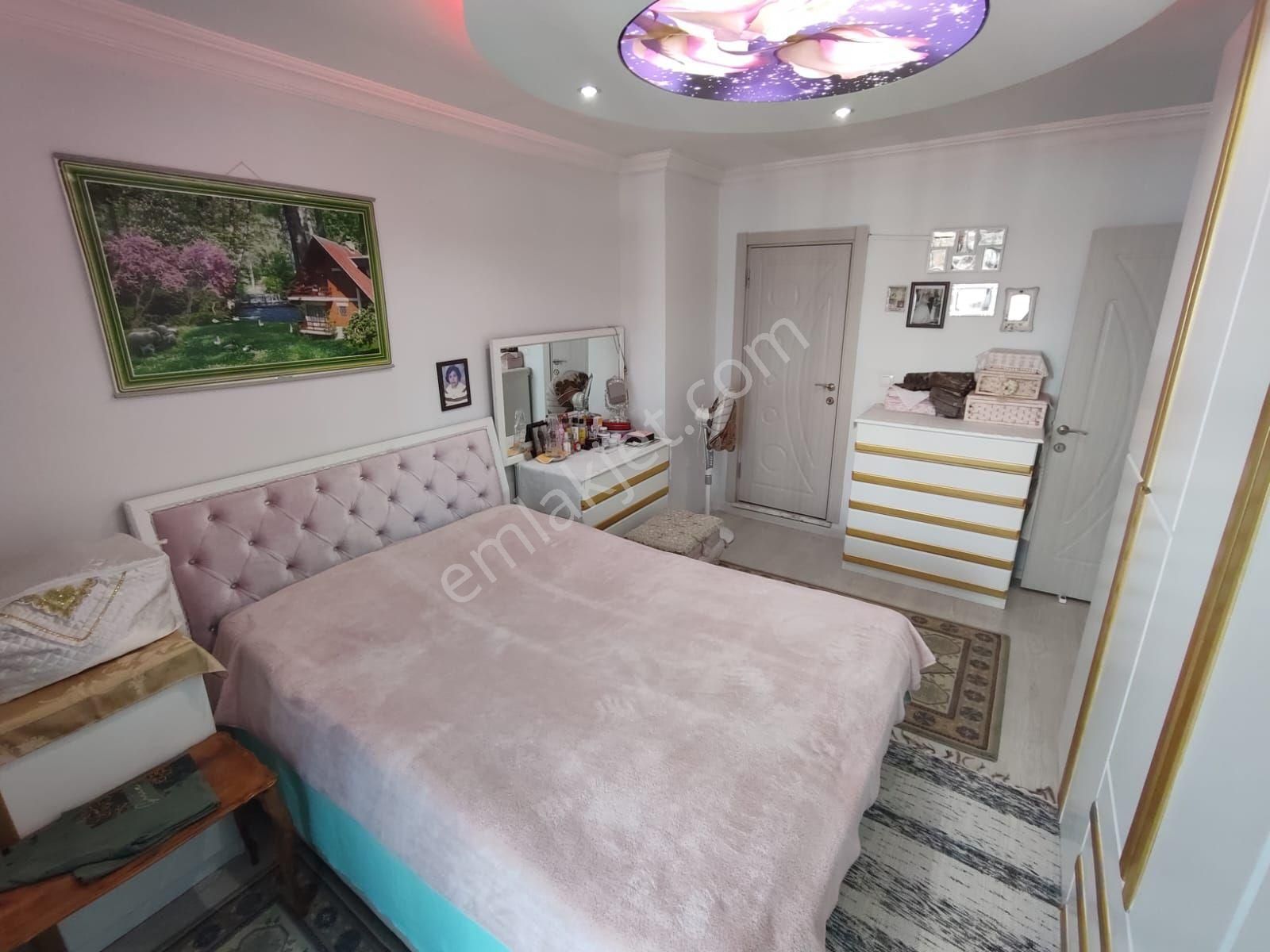 Edremit Kadıköy'de Site İçerisinde Ara Kat Kapalı - Görsel 16