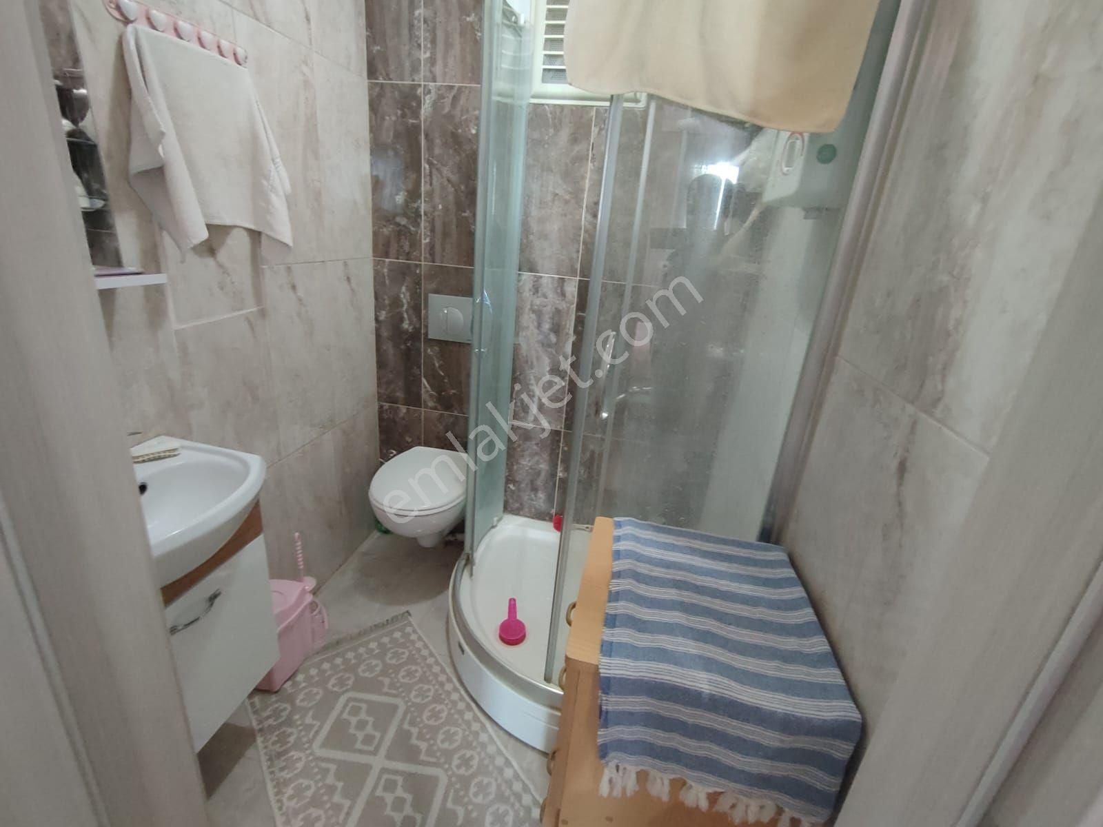 Edremit Kadıköy'de Site İçerisinde Ara Kat Kapalı - Görsel 22