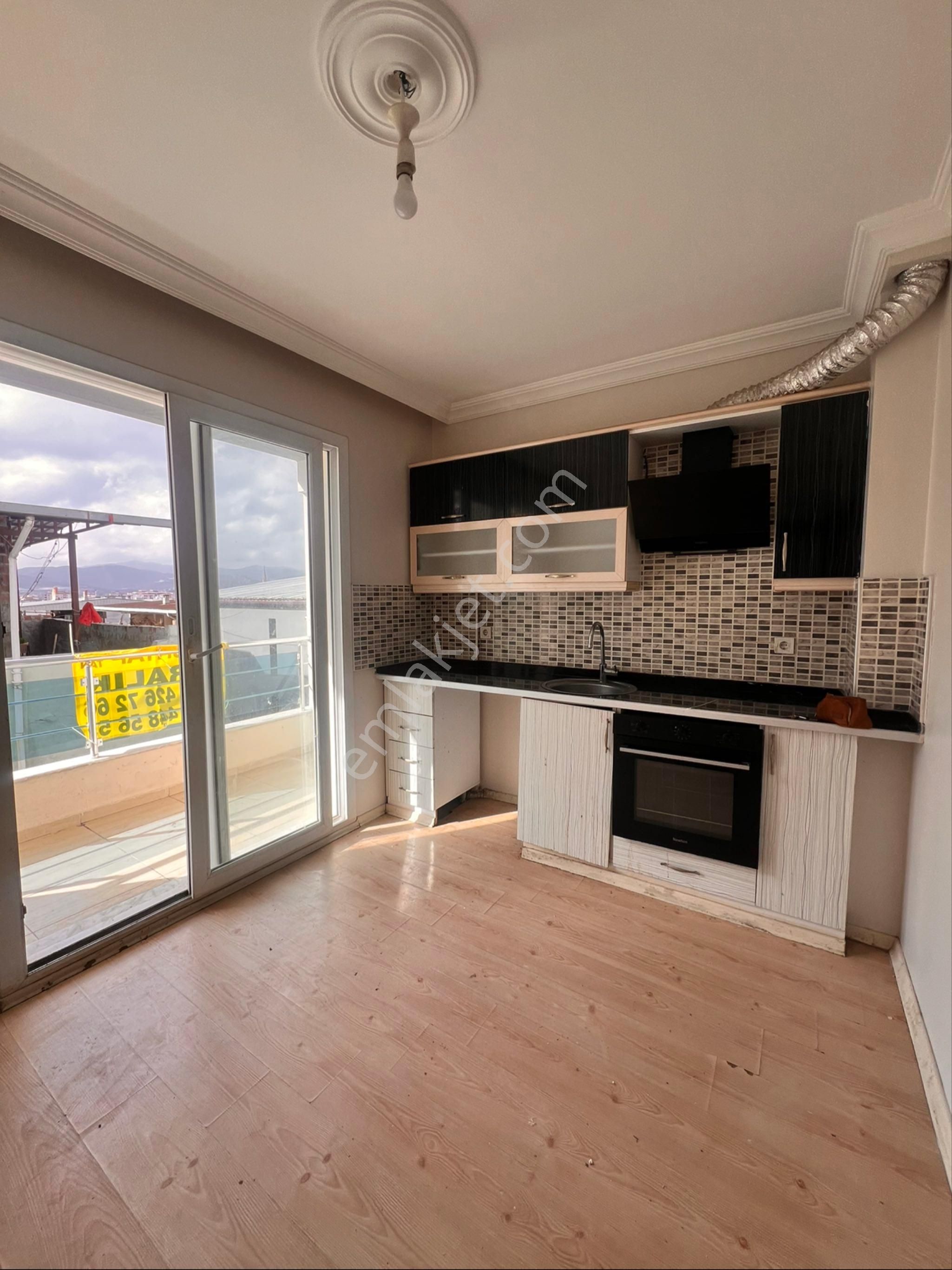 Turyap Buca'dan Kozağaç Mahallesinde Geniş Daire - Görsel 2