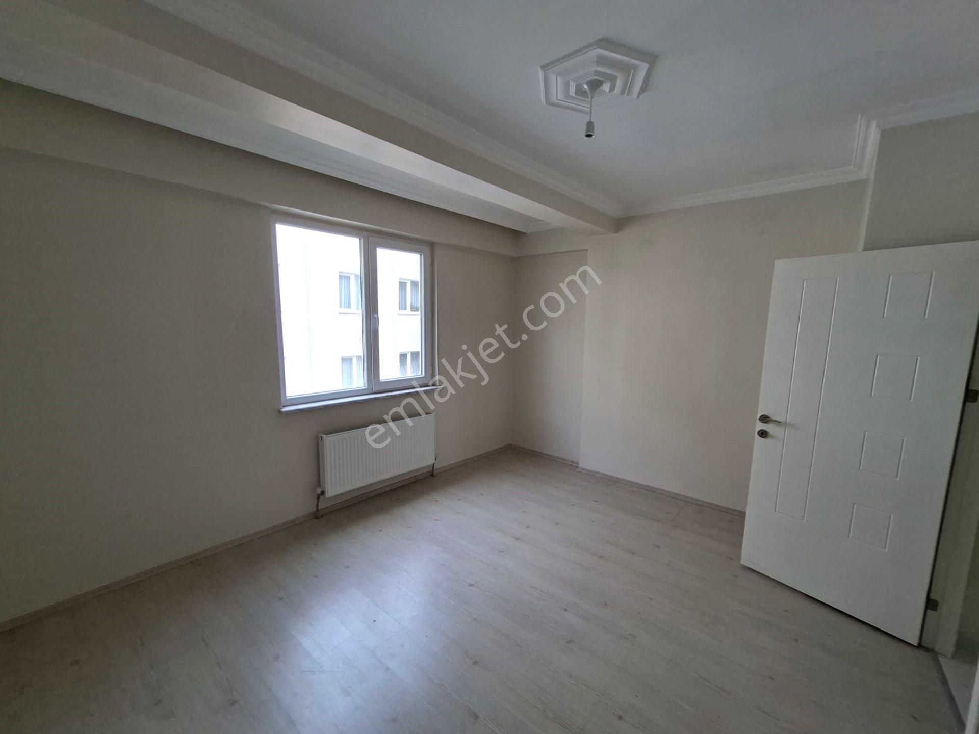 Recep Ümit'ten Esenli Caddesi Yakınında Satılık 2+1 Asansörlü Arakat Geniş Lux Daire - Görsel 16