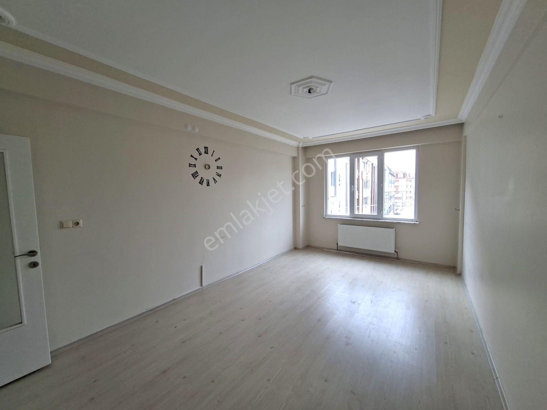 Recep Ümit'ten Esenli Caddesi Yakınında Satılık 2+1 Asansörlü Arakat Geniş Lux Daire - Görsel 26