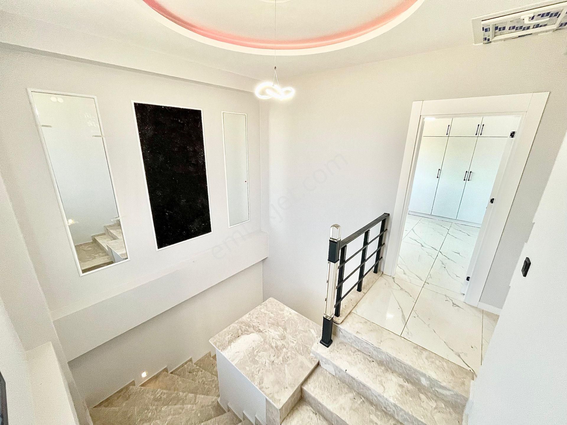 Yükselden Güre'nin En Güzel Konumda Denize Yakın Ultra Lux Villa - Görsel 13