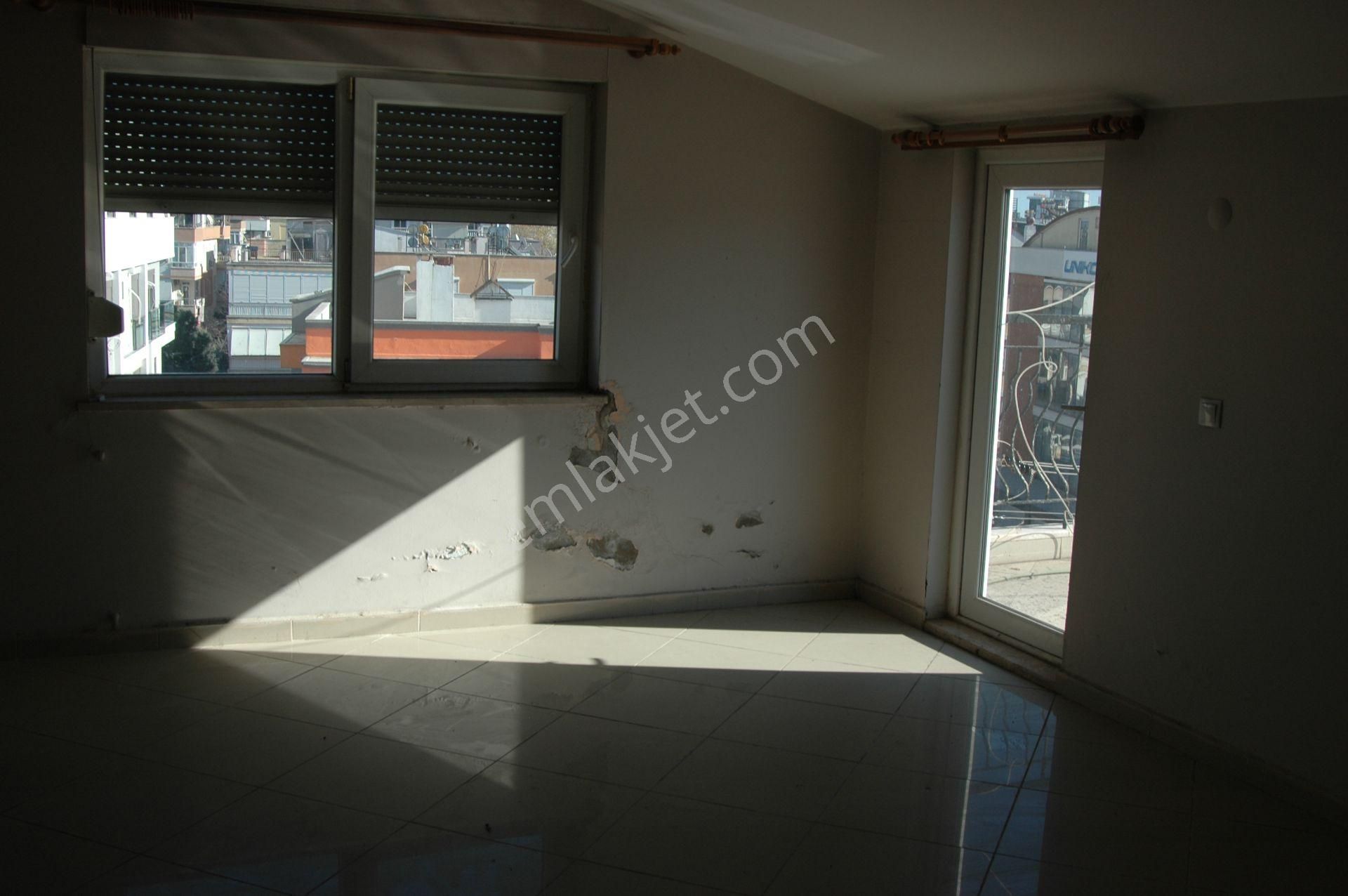 Antalya Muratpaşa Etiler Mahallesi 180m2 Dubleks 35.000tl - Görsel 4
