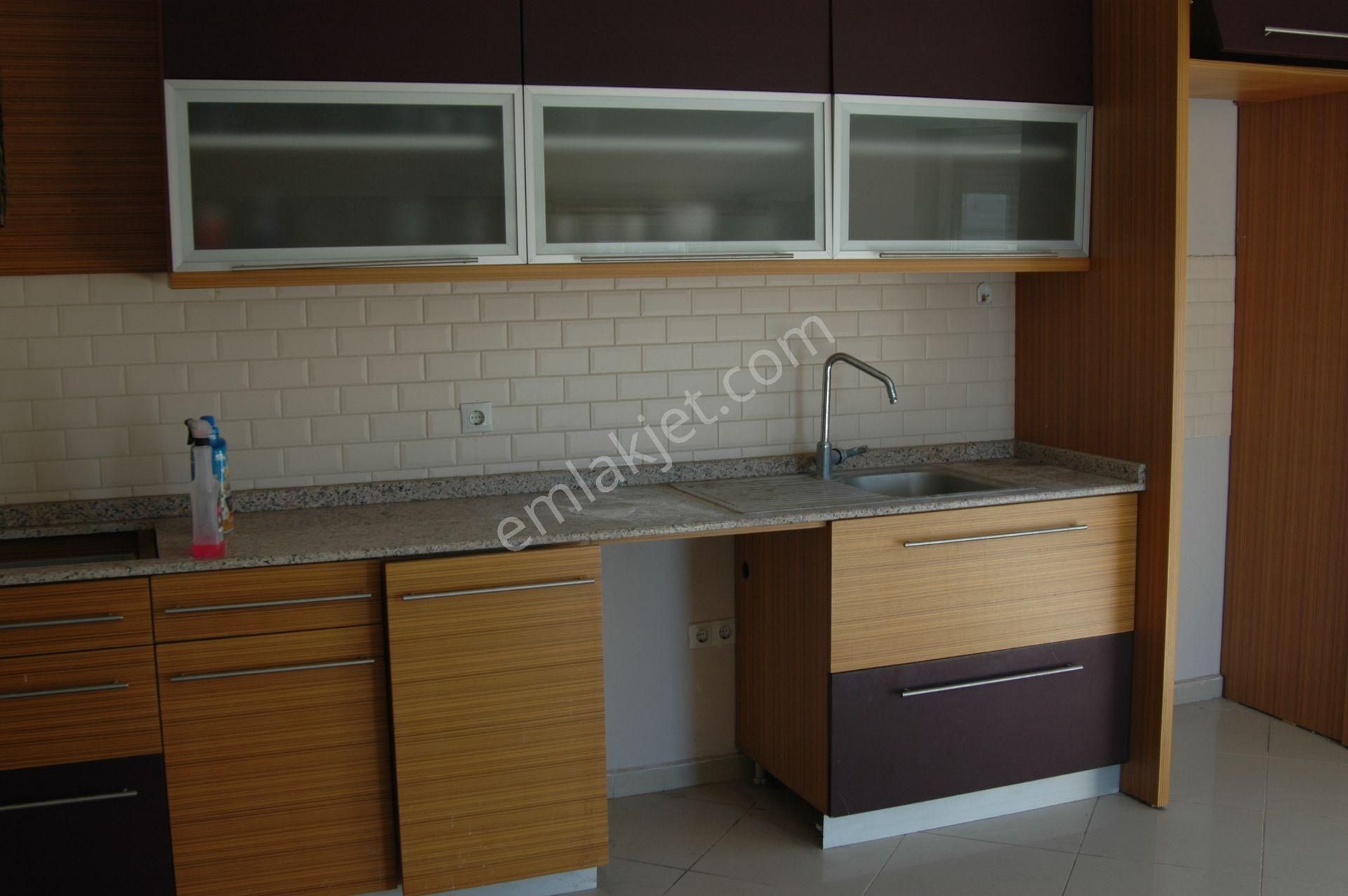 Antalya Muratpaşa Etiler Mahallesi 180m2 Dubleks 35.000tl - Görsel 7