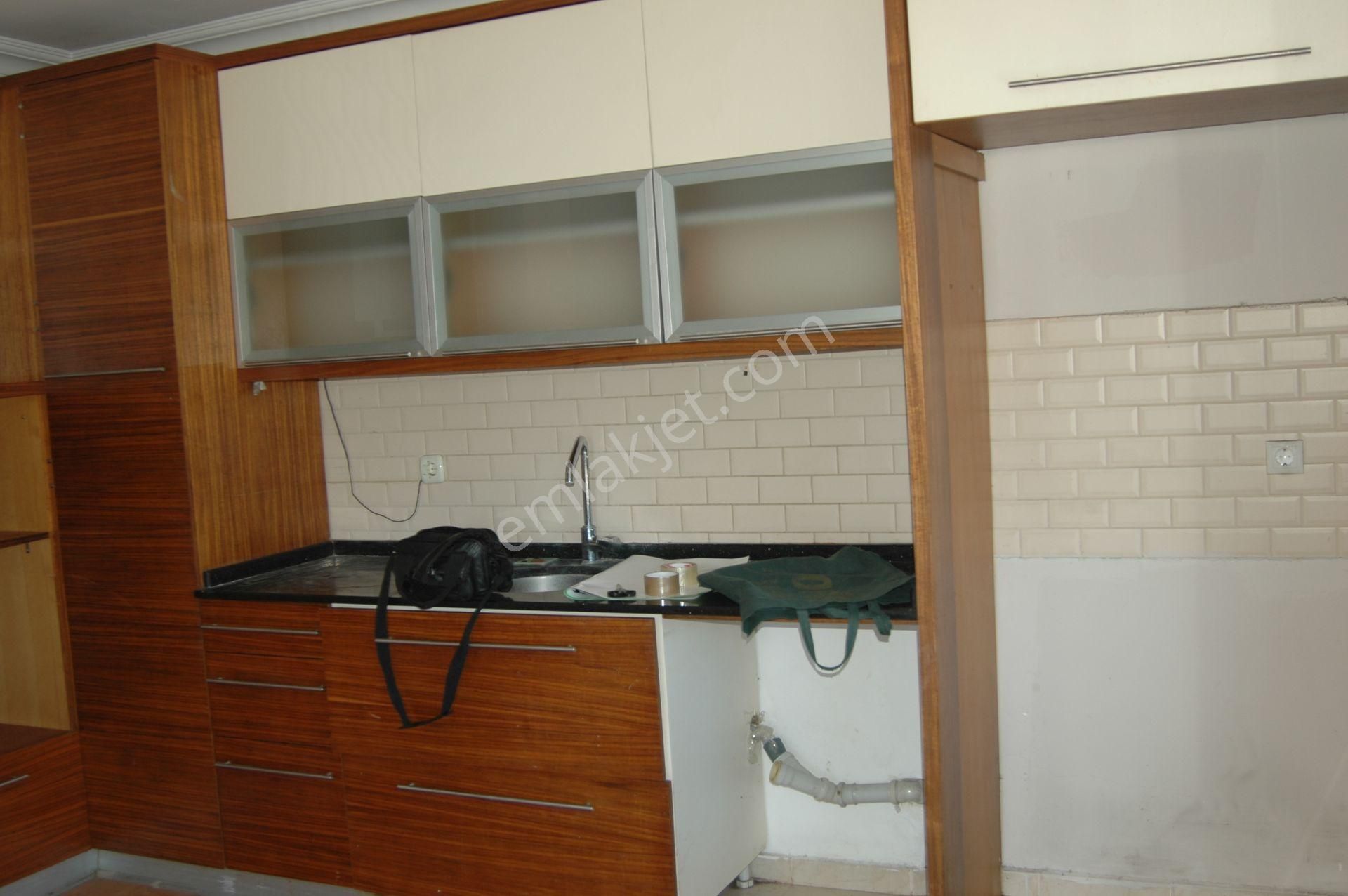 Antalya Muratpaşa Etiler Mahallesi 180m2 Dubleks 35.000tl - Görsel 18