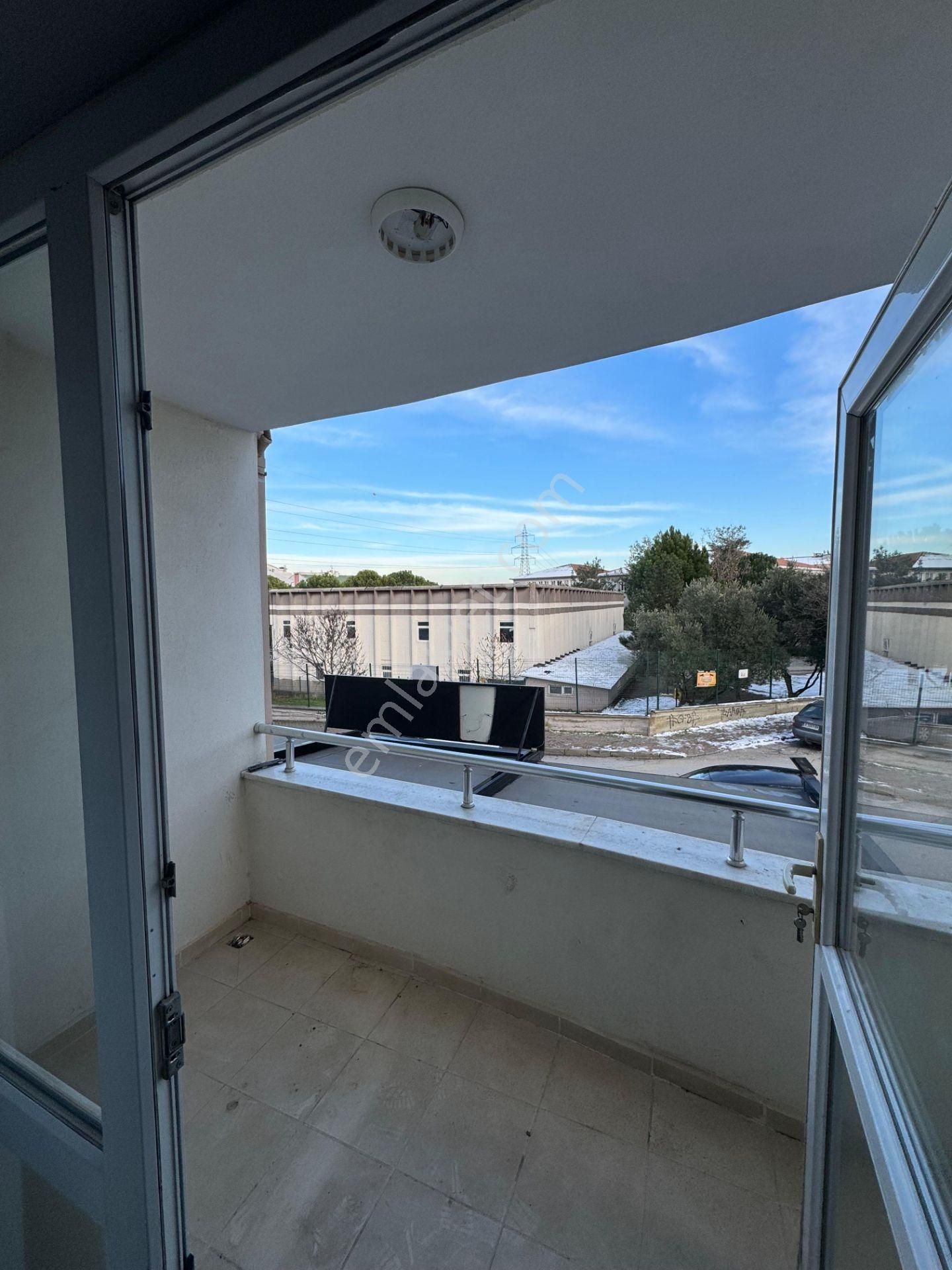 Bahar'dan Dumlupınar'da 1+1 Eşyasız Kiralık Daire - Görsel 8