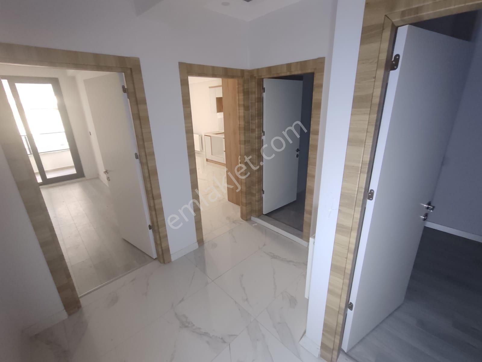 Akman'dan Tuzcumurat İstiklal Okulu Civarı 2+1 Satılık Daire - Görsel 19