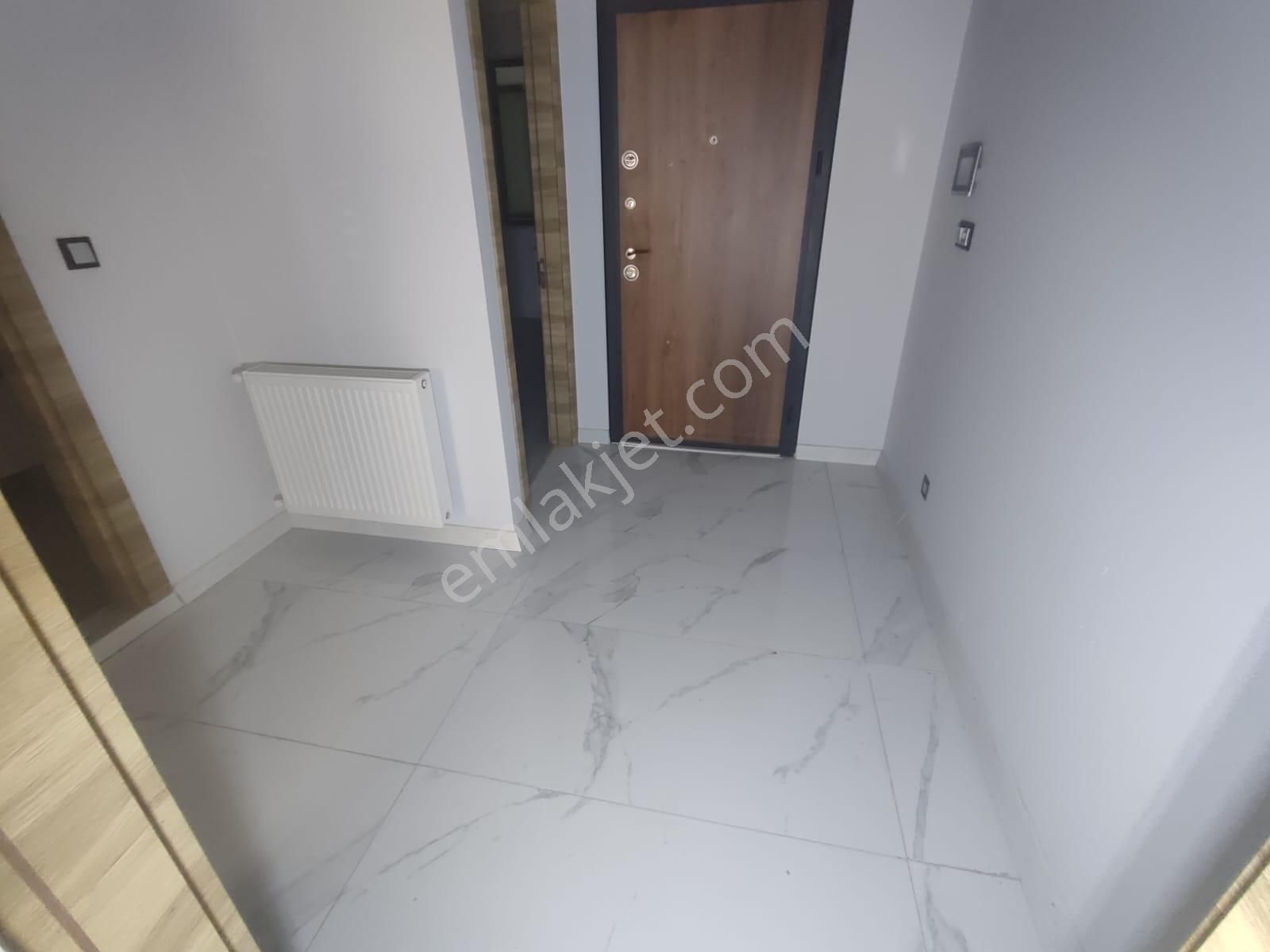 Akman'dan Tuzcumurat İstiklal Okulu Civarı 2+1 Satılık Daire - Görsel 12