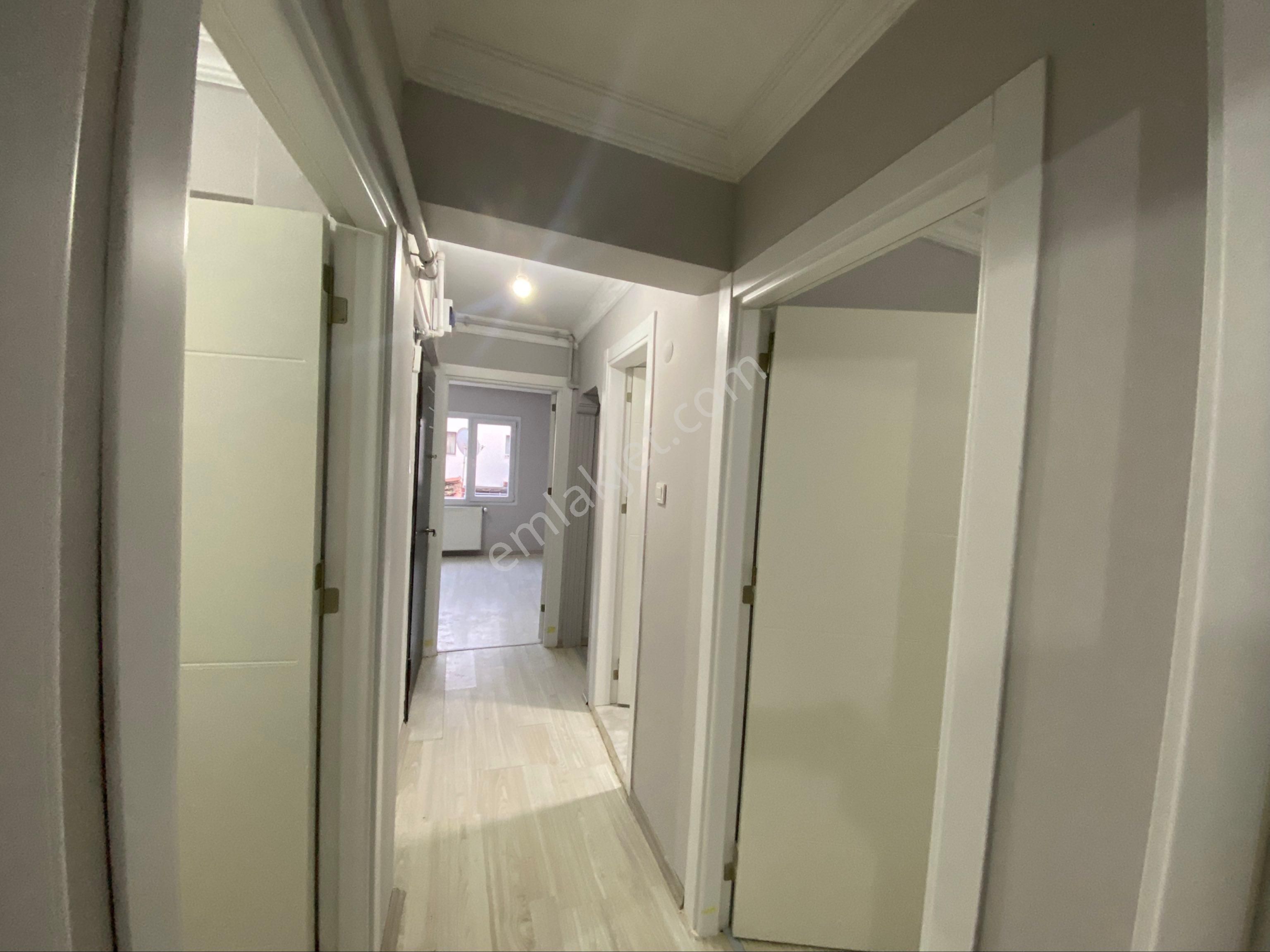 Acill Konak Günşeli Mah.de İzmirpark Avm'yakını 2+1 80m2 Dgazlı Tadilatlı Arakat Satılık Daire - Görsel 23