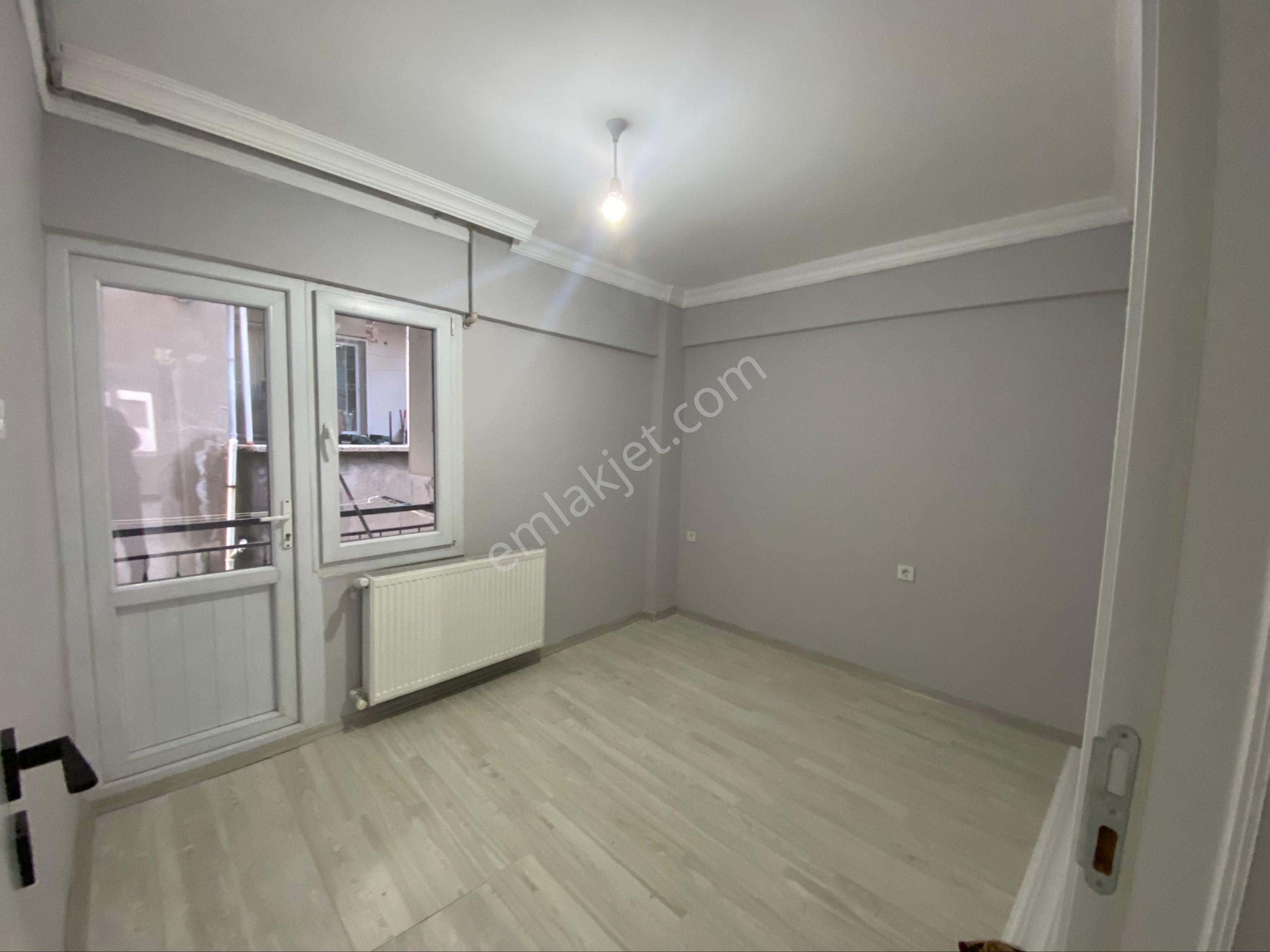 Acill Konak Günşeli Mah.de İzmirpark Avm'yakını 2+1 80m2 Dgazlı Tadilatlı Arakat Satılık Daire - Görsel 9