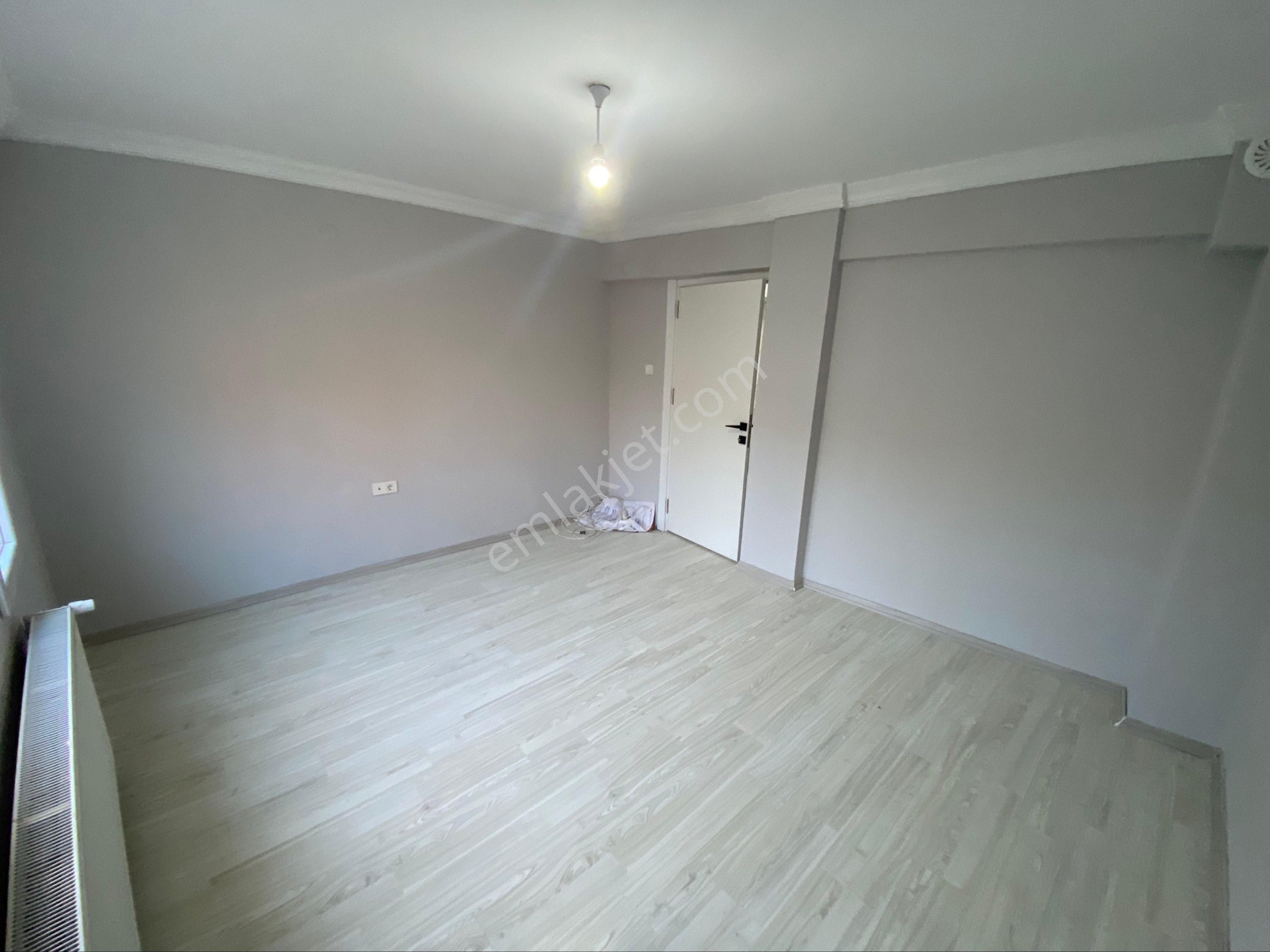 Acill Konak Günşeli Mah.de İzmirpark Avm'yakını 2+1 80m2 Dgazlı Tadilatlı Arakat Satılık Daire - Görsel 5