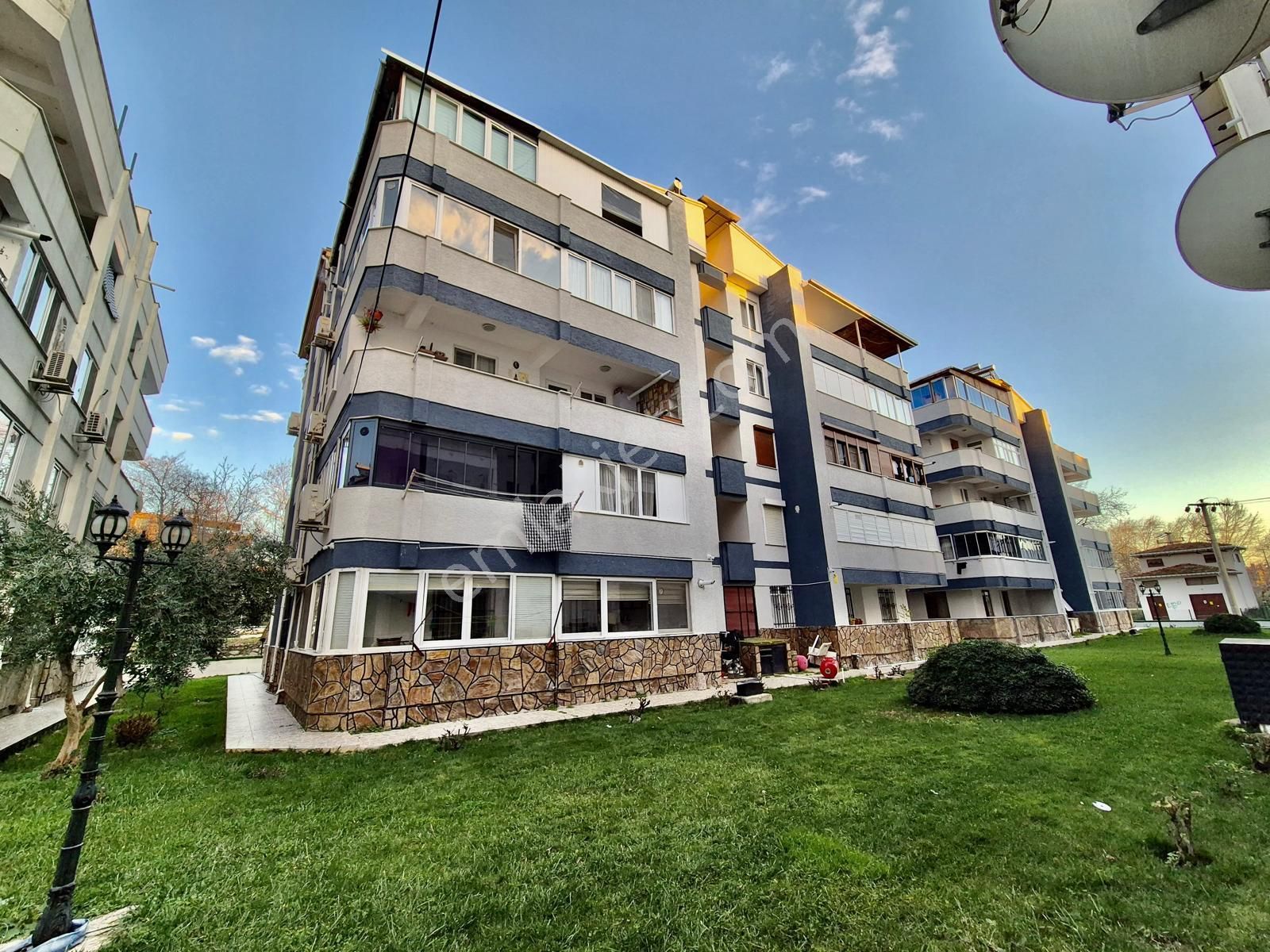 ▓karabuluttan▓akçay'da Değer Kazanan & Yatırımlık 4+1 Dublex