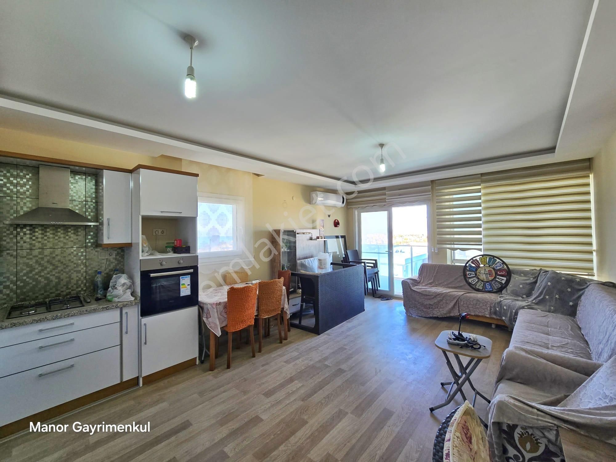 Kuşadası Değirmendere'de Deniz Manzaralı, Eşyalı 2+1 Daire