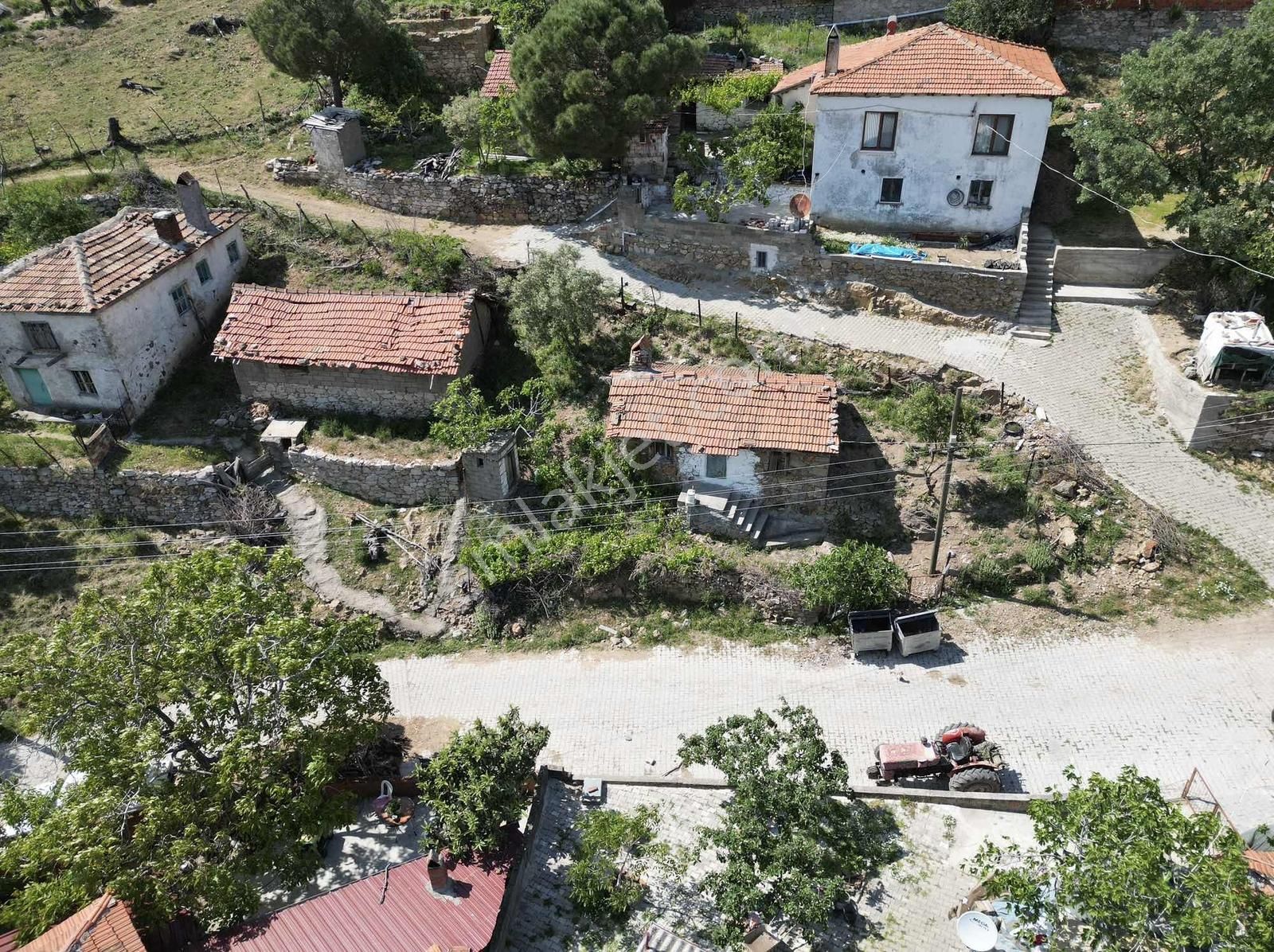 Onmax Burhaniye Kırtık Mahallesi Satılık 177 M2 Arsa Ve Köy Evi - Görsel 16