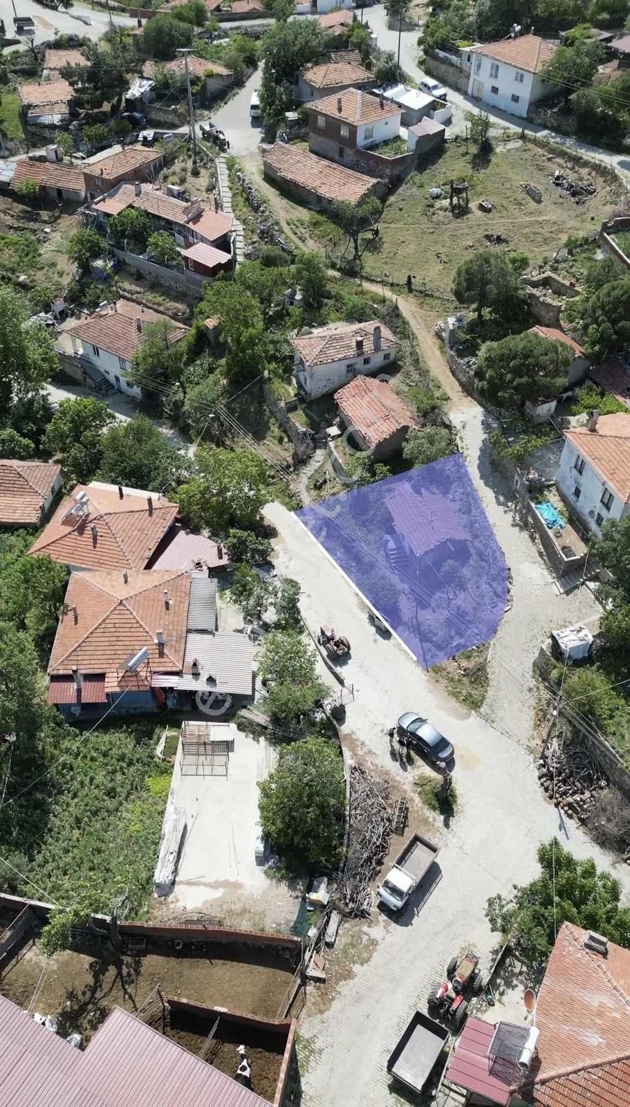 Onmax Burhaniye Kırtık Mahallesi Satılık 177 M2 Arsa Ve Köy Evi - Görsel 13