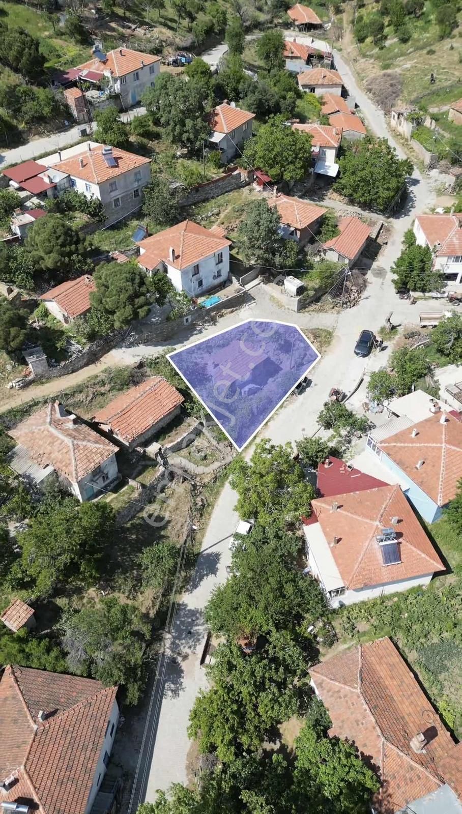 Onmax Burhaniye Kırtık Mahallesi Satılık 177 M2 Arsa Ve Köy Evi - Görsel 12