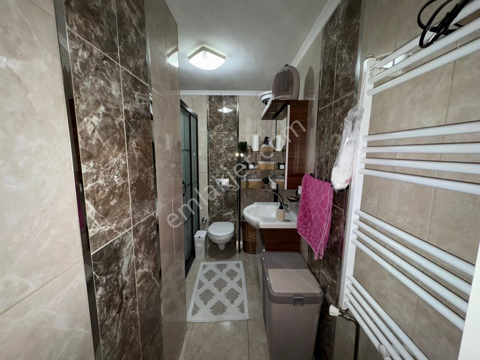 Şehit Kubilay Mahallesinde Kat Konumumda 3+1 Yüksek Giriş - Görsel 25