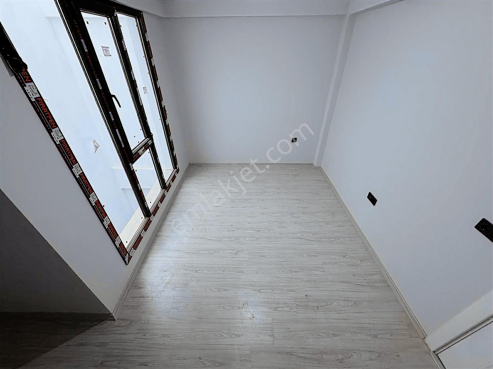 Onmax Burhaniye Merkez'de Satılık 3+1 180 M2 Kat Dubleksi - Görsel 15