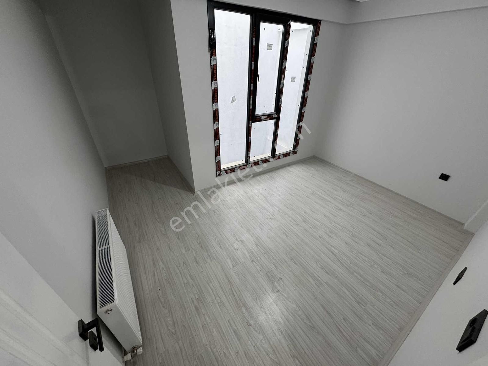 Onmax Burhaniye Merkez'de Satılık 3+1 180 M2 Kat Dubleksi - Görsel 14