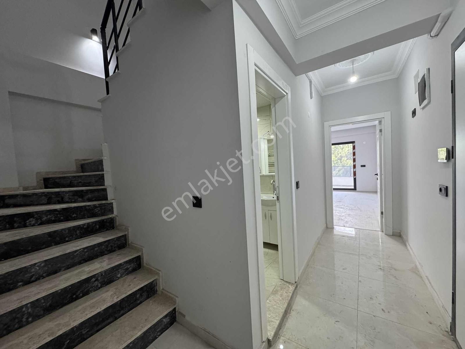 Onmax Burhaniye Merkez'de Satılık 3+1 180 M2 Kat Dubleksi - Görsel 19