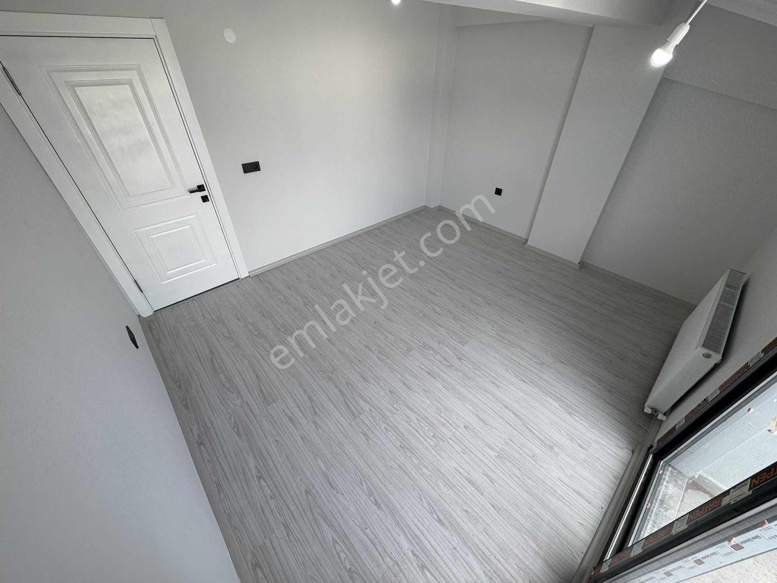 Onmax Burhaniye Merkez'de Satılık 3+1 180 M2 Kat Dubleksi - Görsel 24