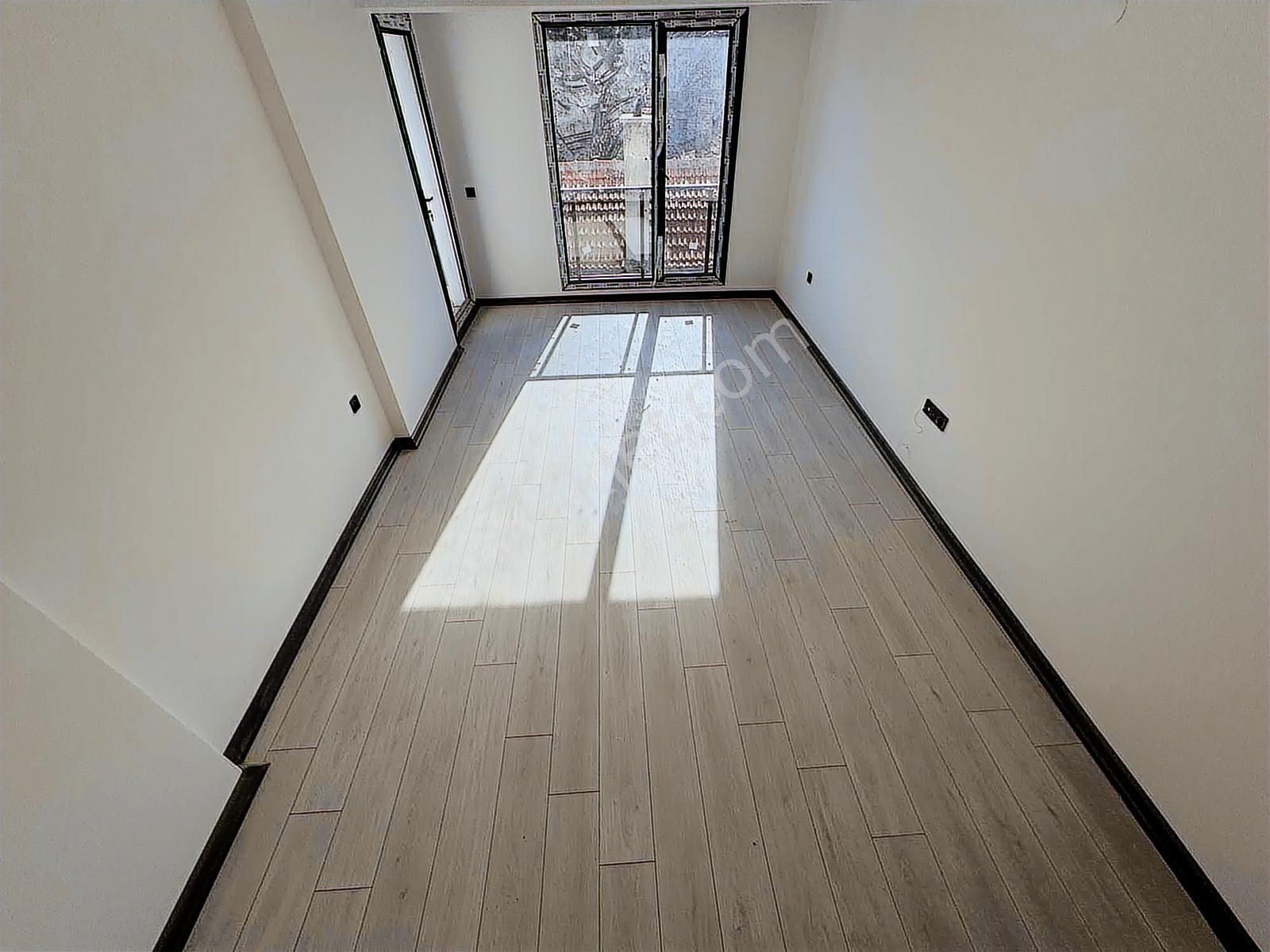 Onmax Burhaniye Mahkemede Satılık Sıfır 4+1 220 M2 Dubleks Daire - Görsel 15