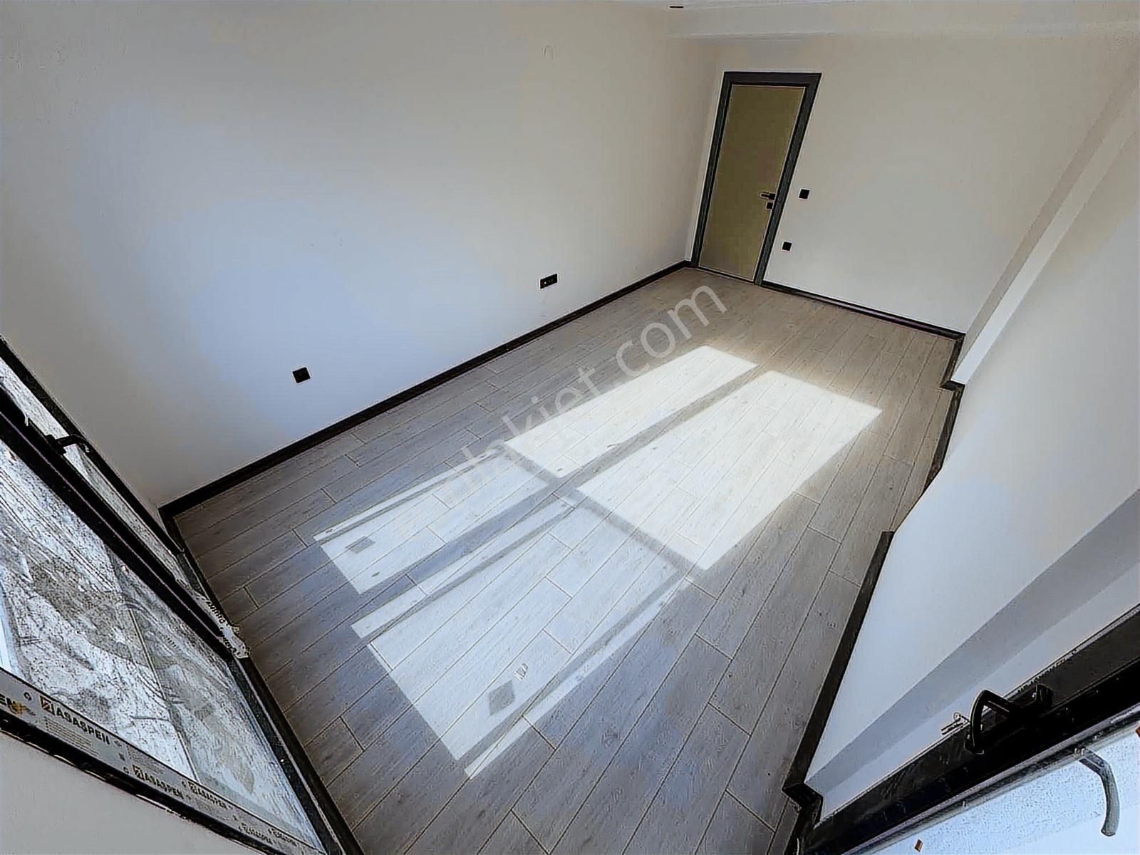 Onmax Burhaniye Mahkemede Satılık Sıfır 4+1 220 M2 Dubleks Daire - Görsel 2