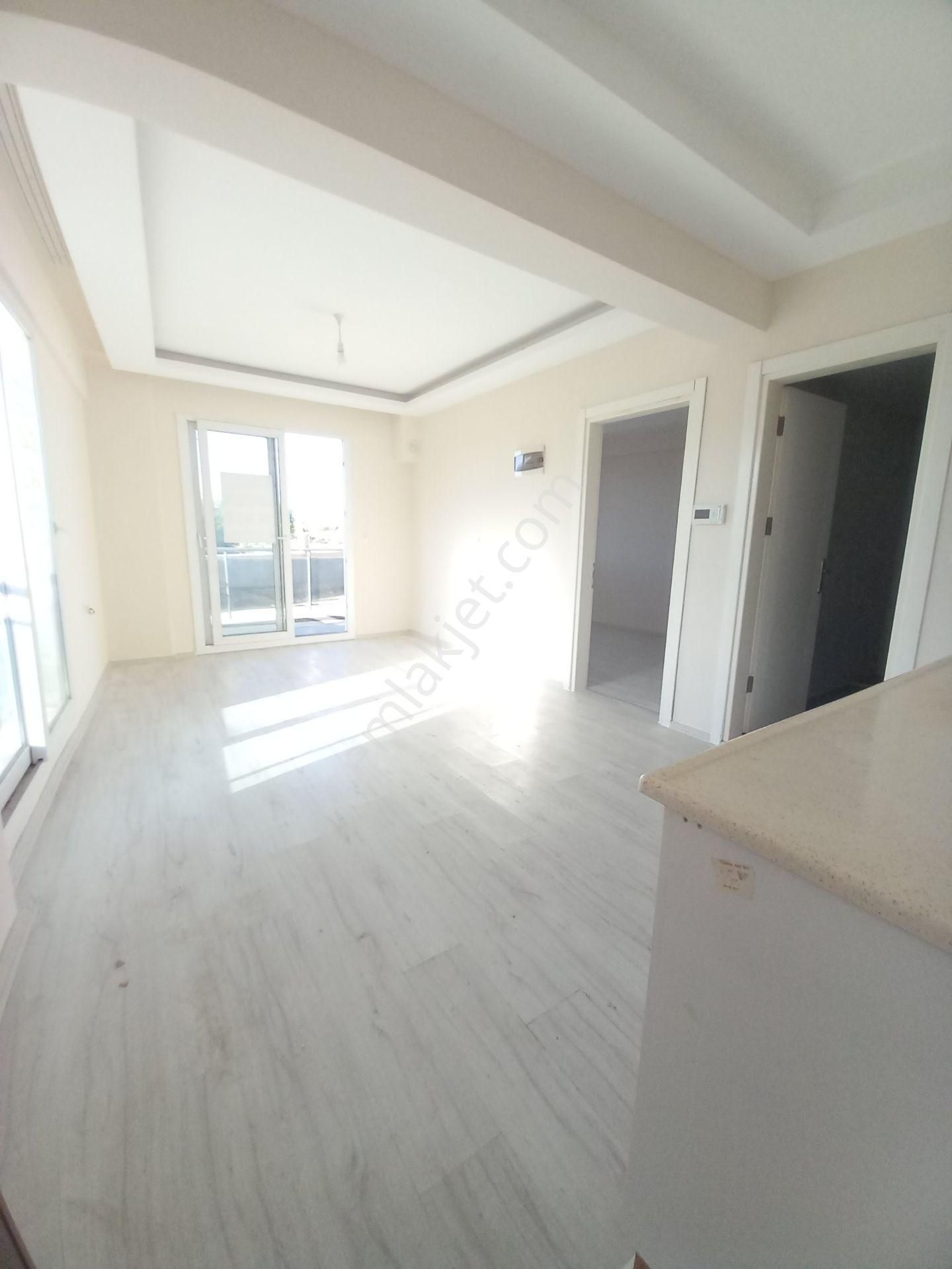 Dönertaş Emlaktan Sümerde Site İçinde Balkonlu Köşe Daire - Görsel 11