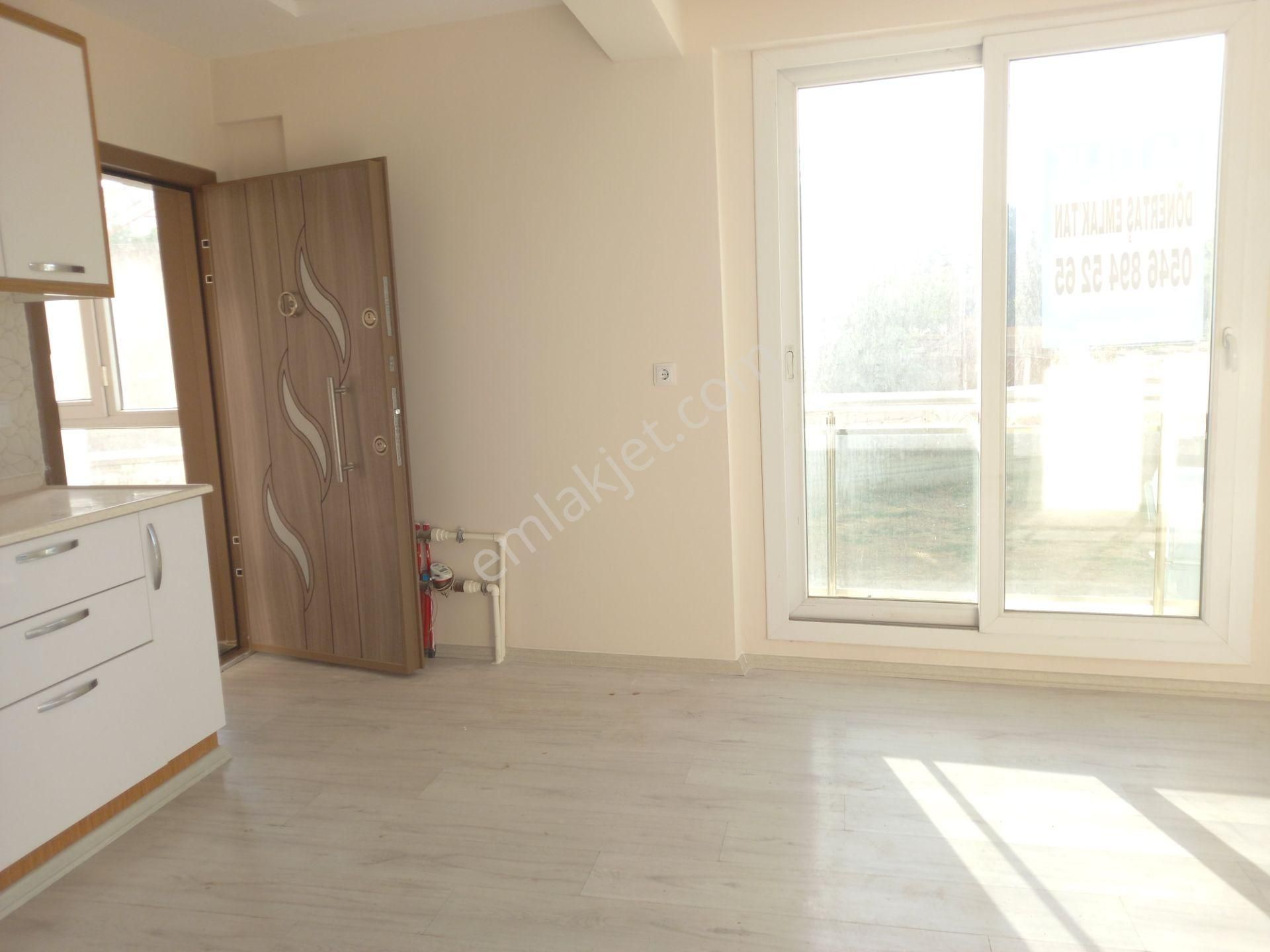 Dönertaş Emlaktan Sümerde Site İçinde Balkonlu Köşe Daire - Görsel 7