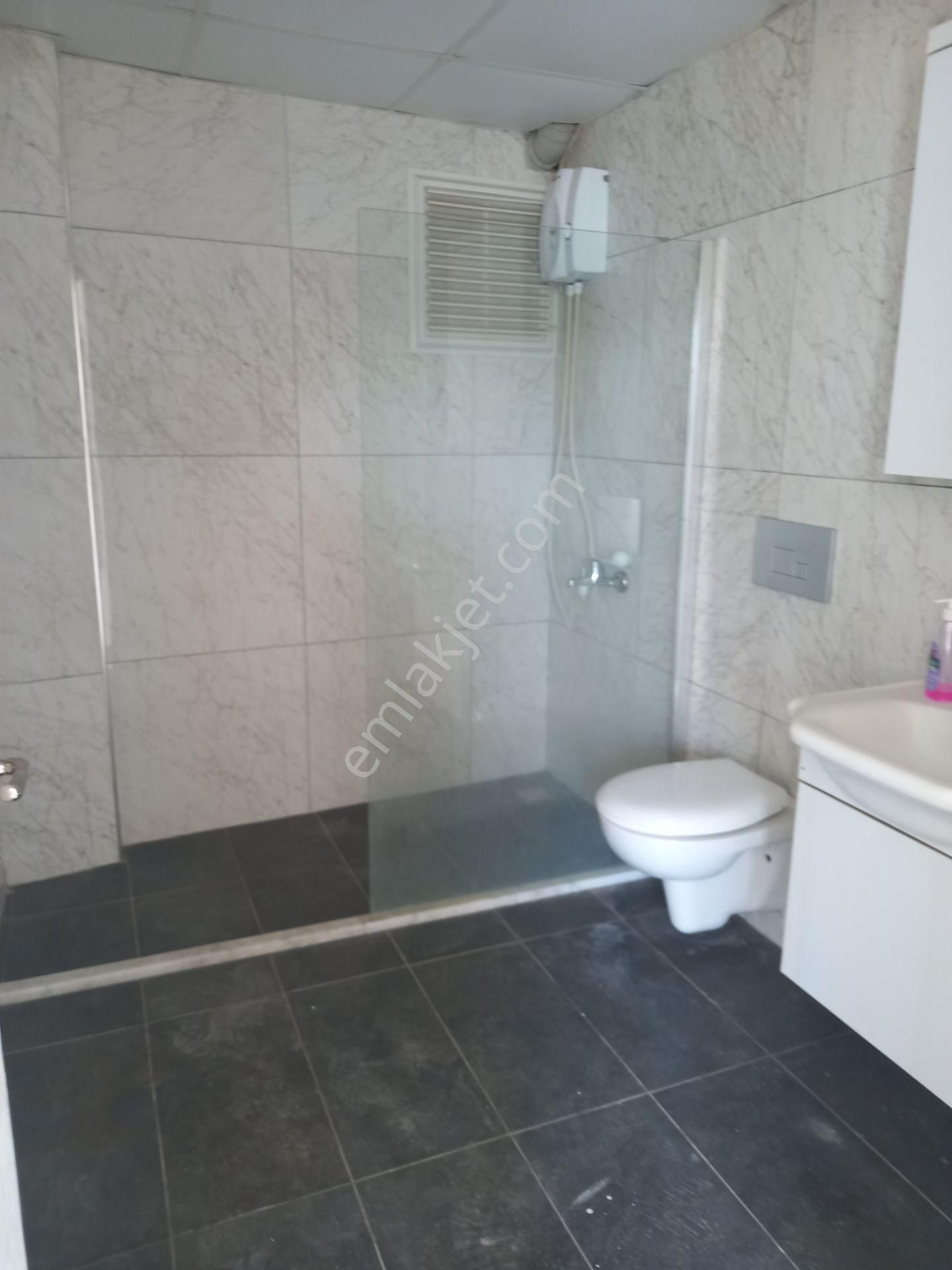 Dönertaş Emlaktan Sümerde Site İçinde Balkonlu Köşe Daire - Görsel 6