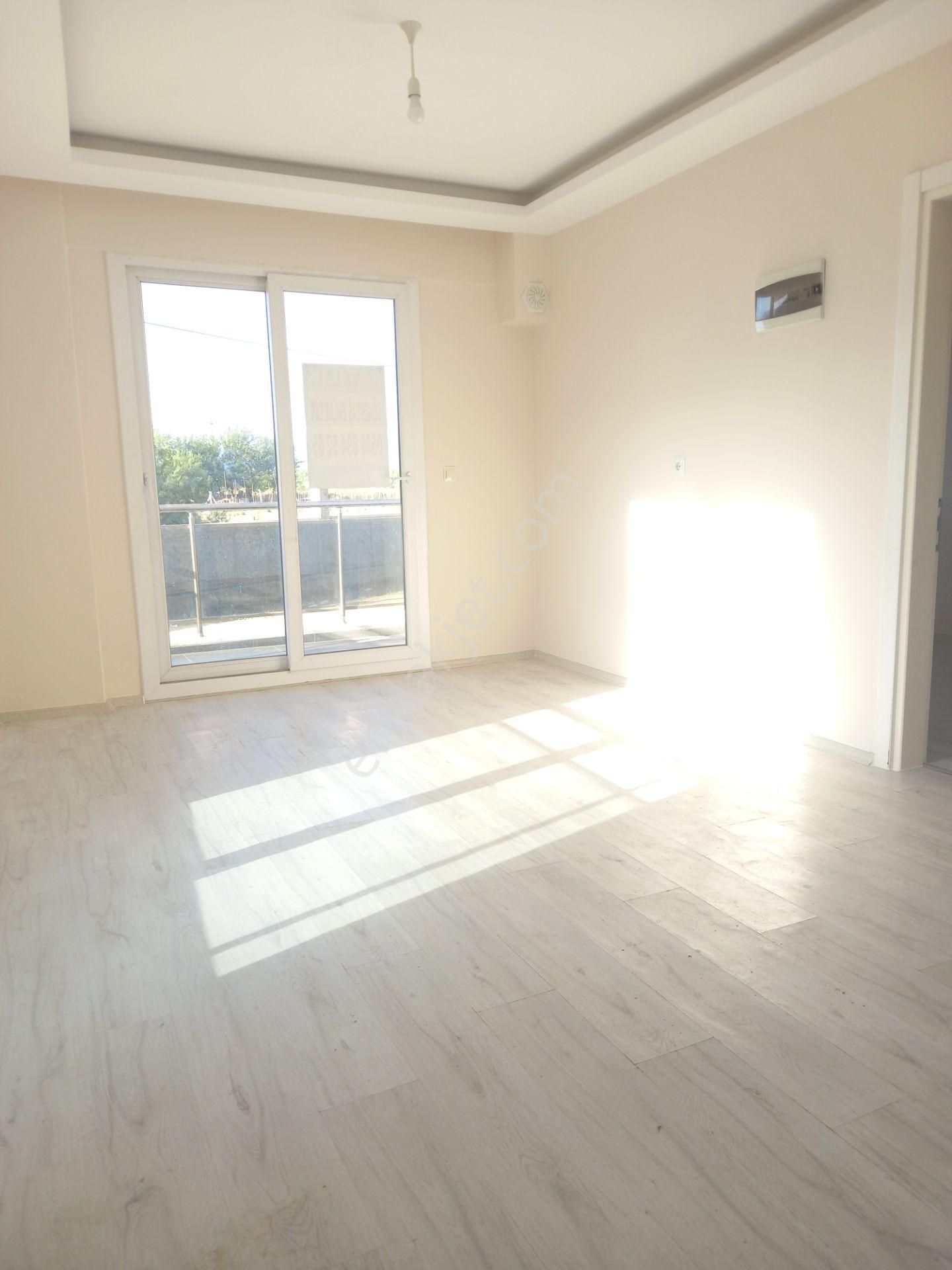 Dönertaş Emlaktan Sümerde Site İçinde Balkonlu Köşe Daire - Görsel 3