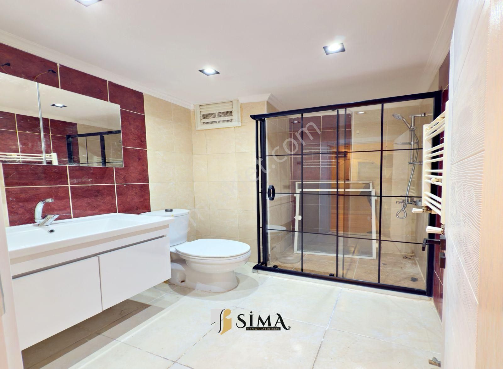 Metrobüse Yakın Kış Bahçeli İçi Full Dekorlu 2+1 Satılık Daire - Görsel 2