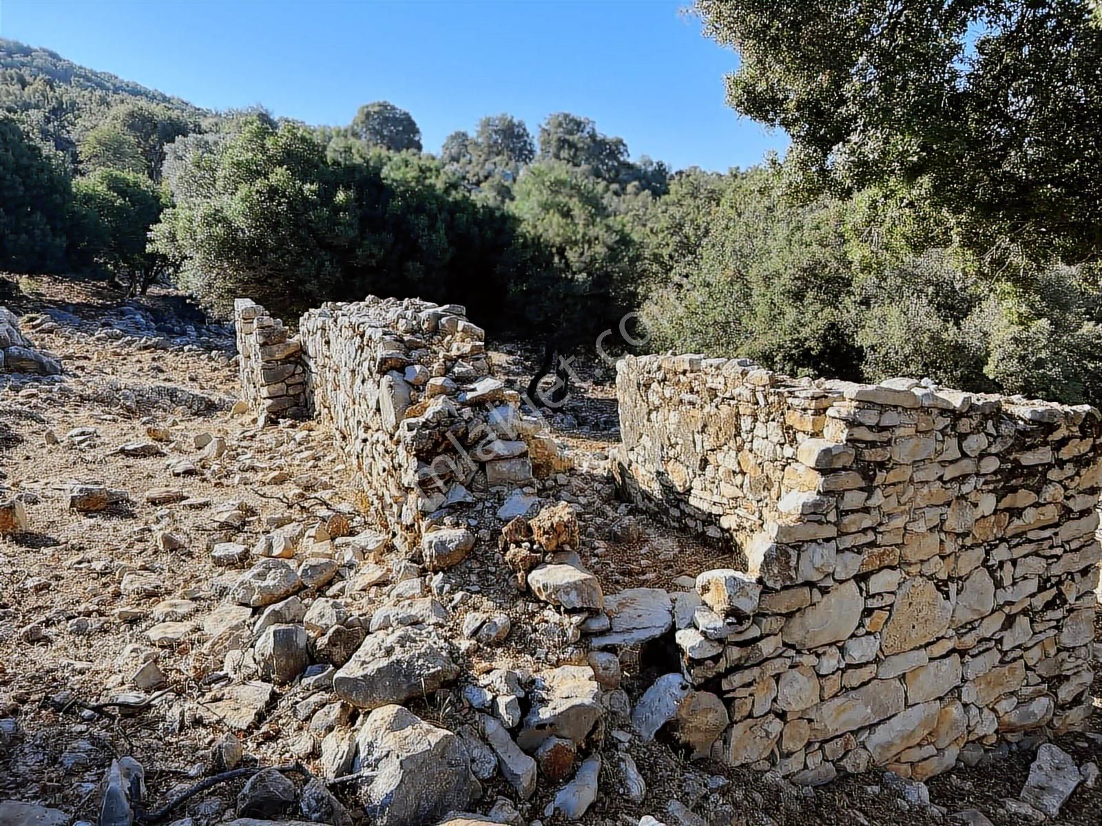 Kaş Ahatlı'da Fırsat Ev Ve Su Kuyu'lu 14.200 M2 Müstakil Parsel - Görsel 9